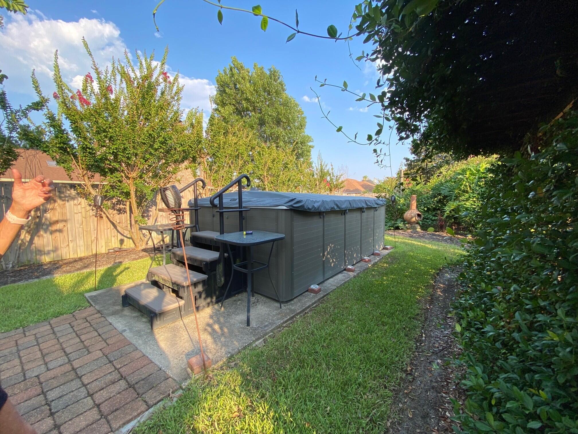 KELL-AIRE GARDENS - Residential