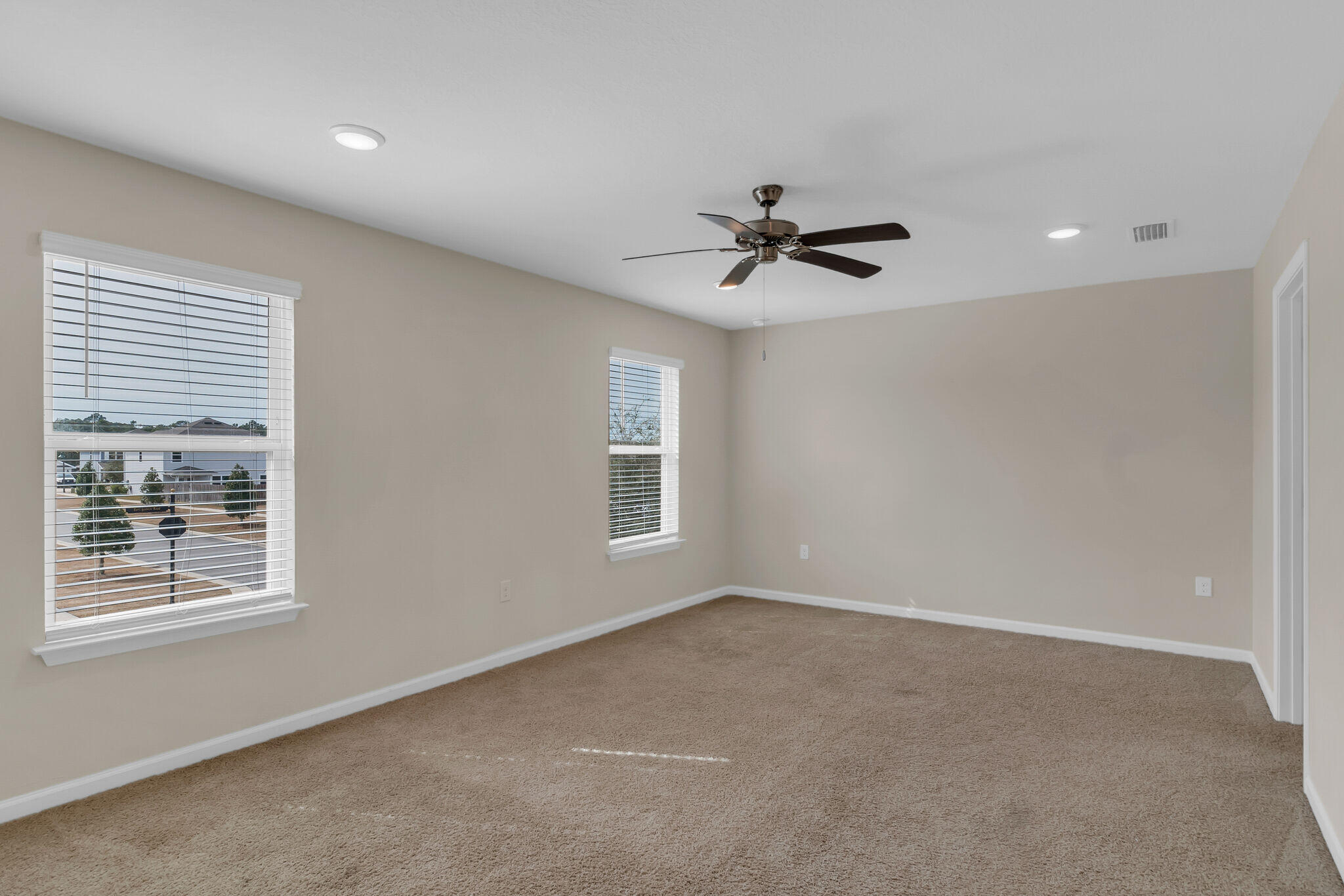 HAMMOCK BAY - Residential Lease