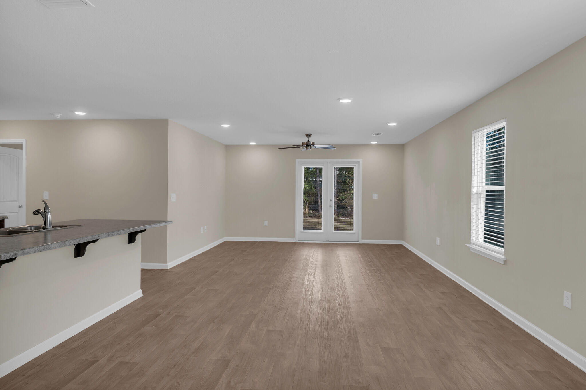 HAMMOCK BAY - Residential Lease