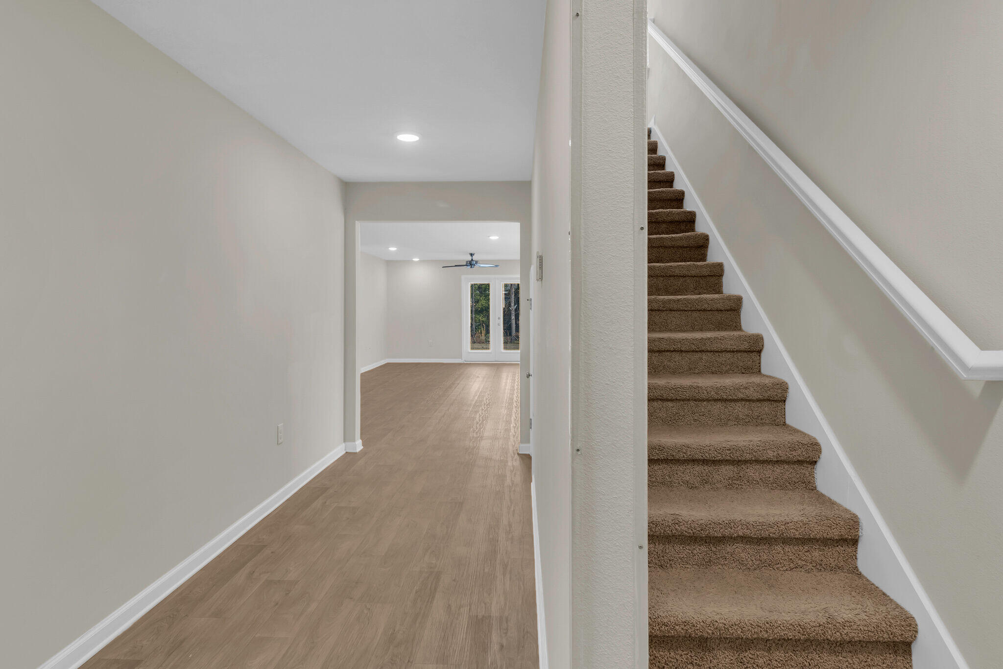 HAMMOCK BAY - Residential Lease