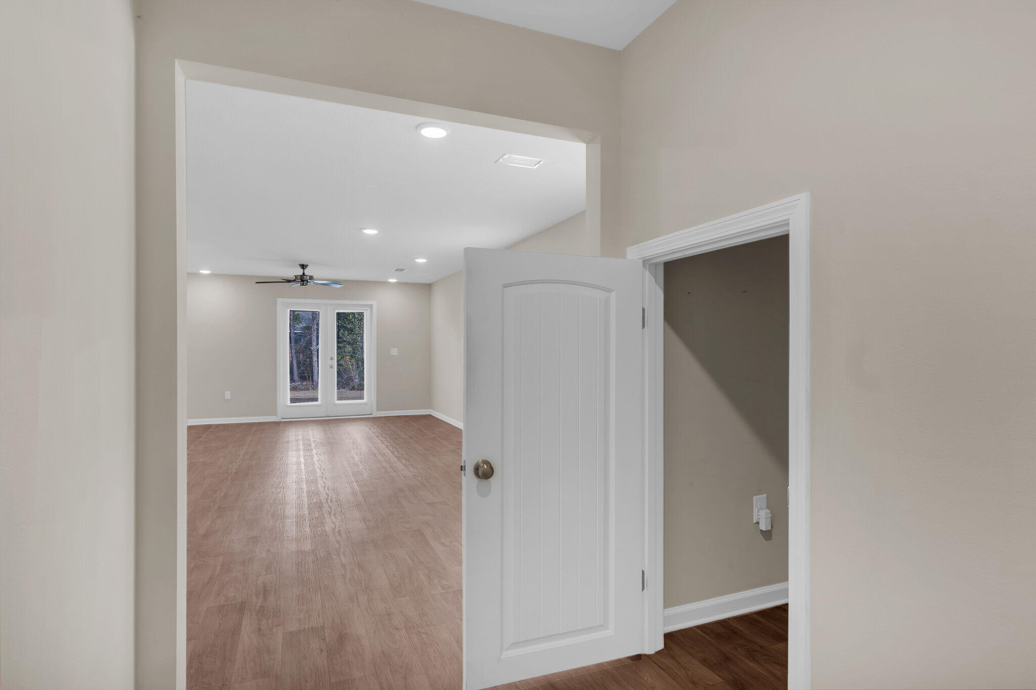 HAMMOCK BAY - Residential Lease