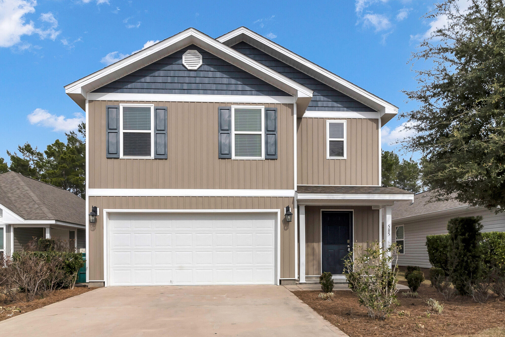 HAMMOCK BAY - Residential Lease