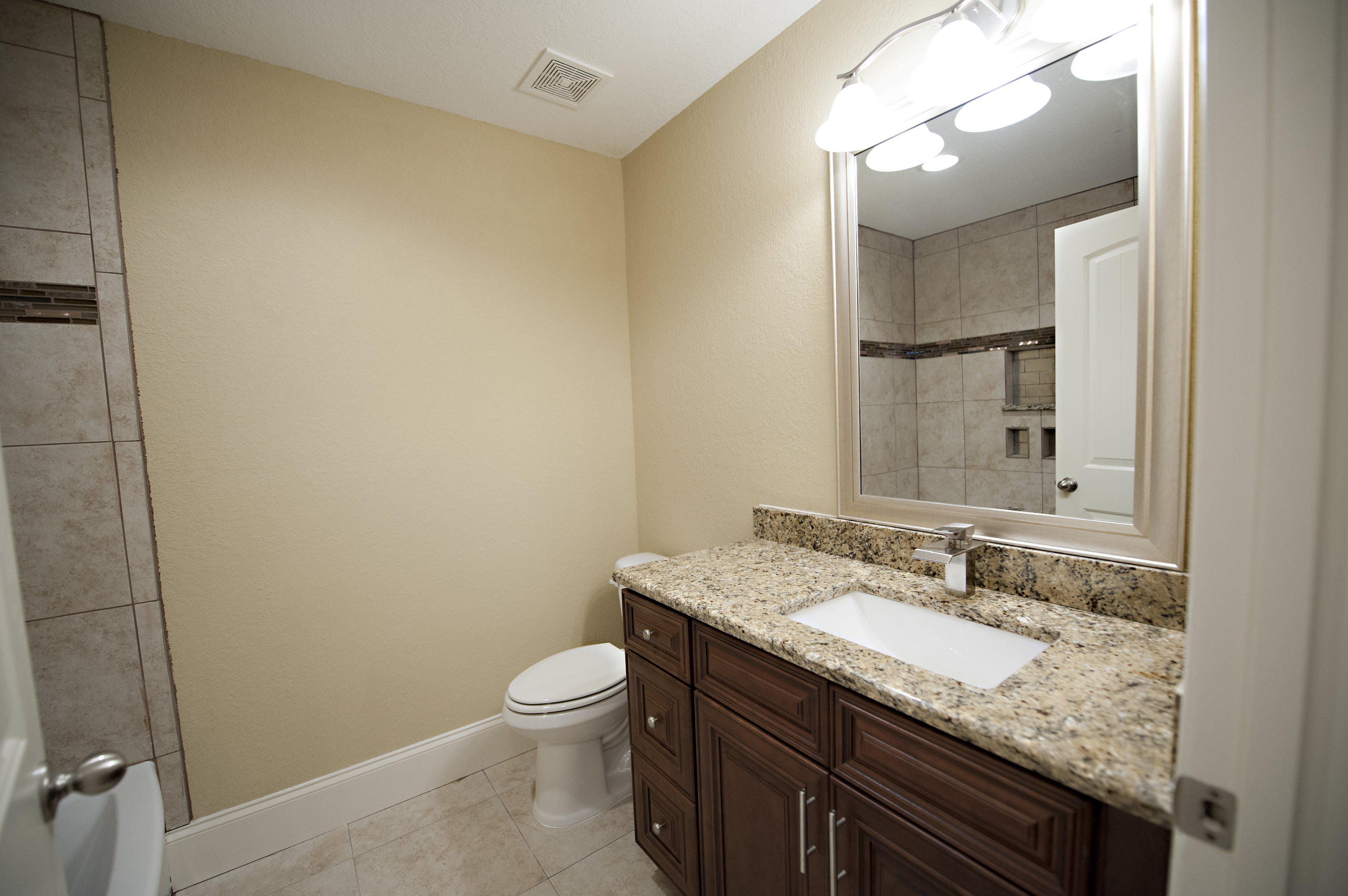 Navarre 2nd Addition - Residential