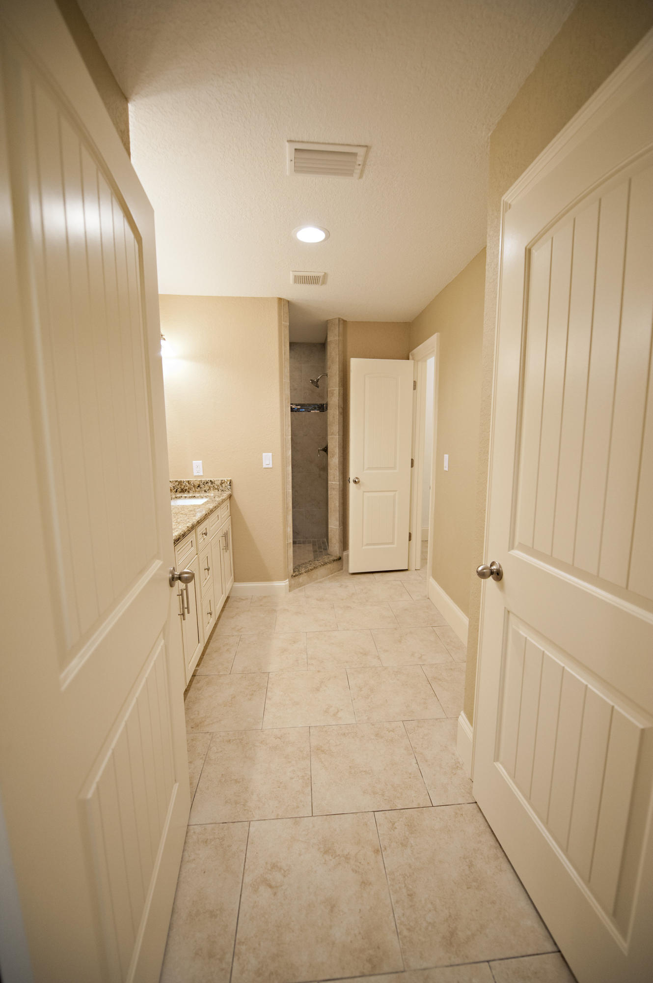 Navarre 2nd Addition - Residential