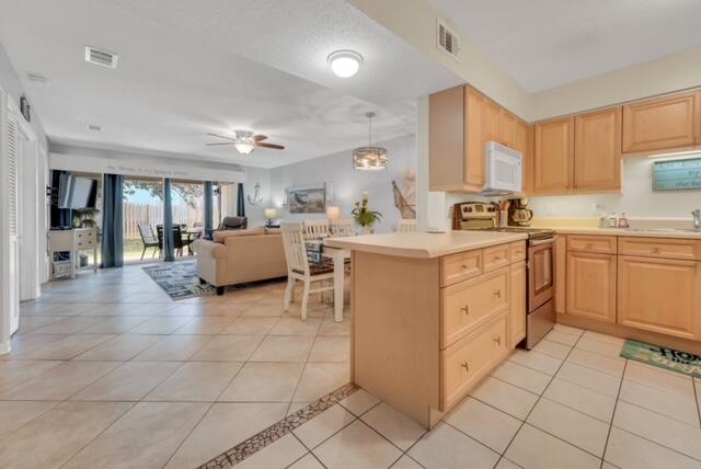 CHATEAU LA MER CONDO - Residential