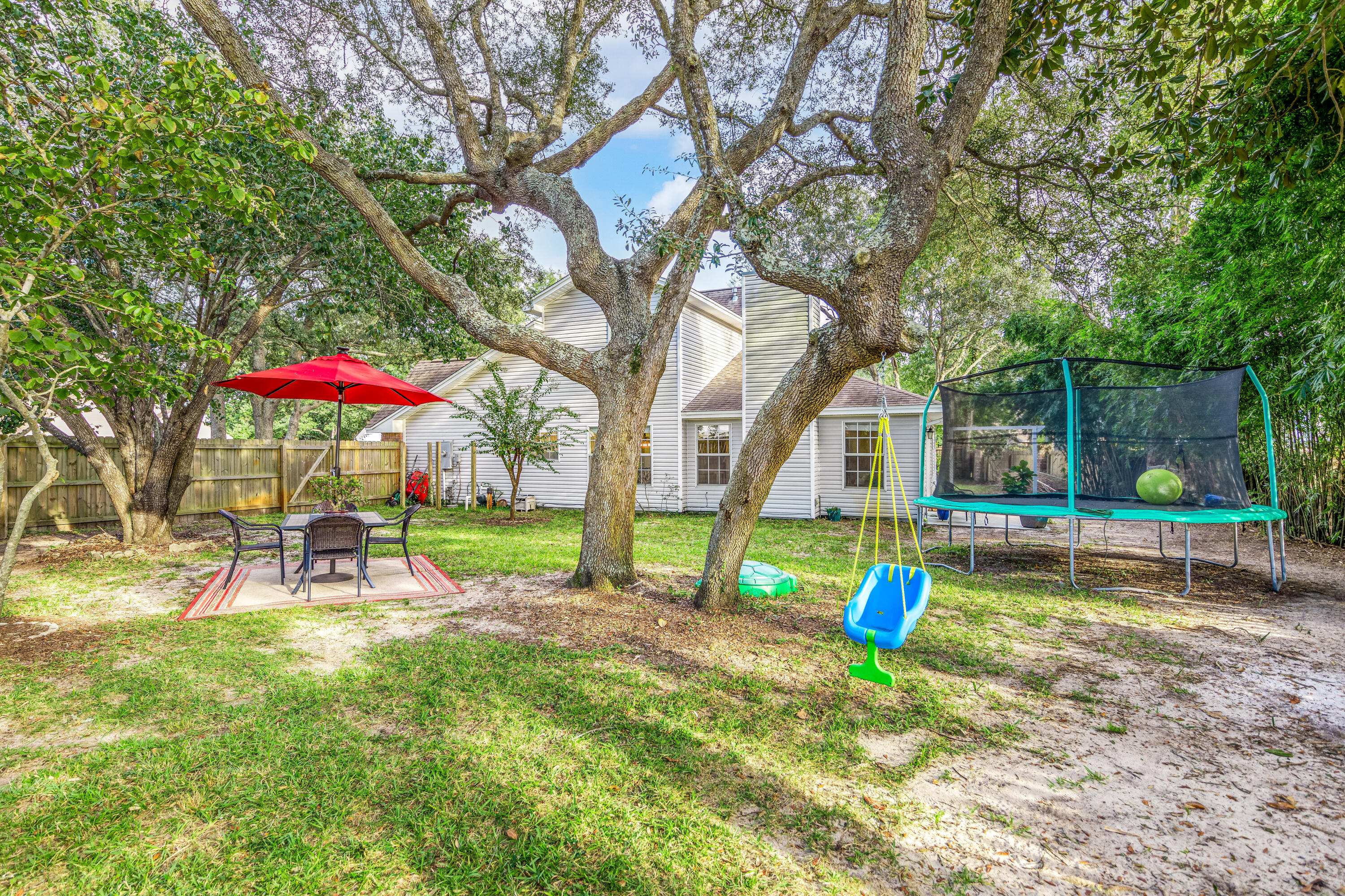 SHALIMAR VILLAGE - Residential