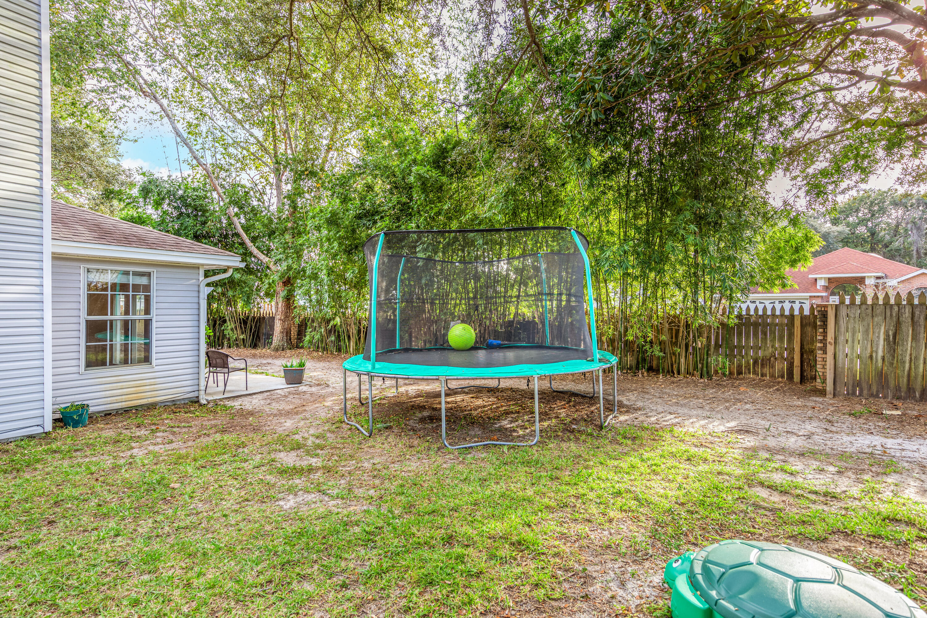 SHALIMAR VILLAGE - Residential