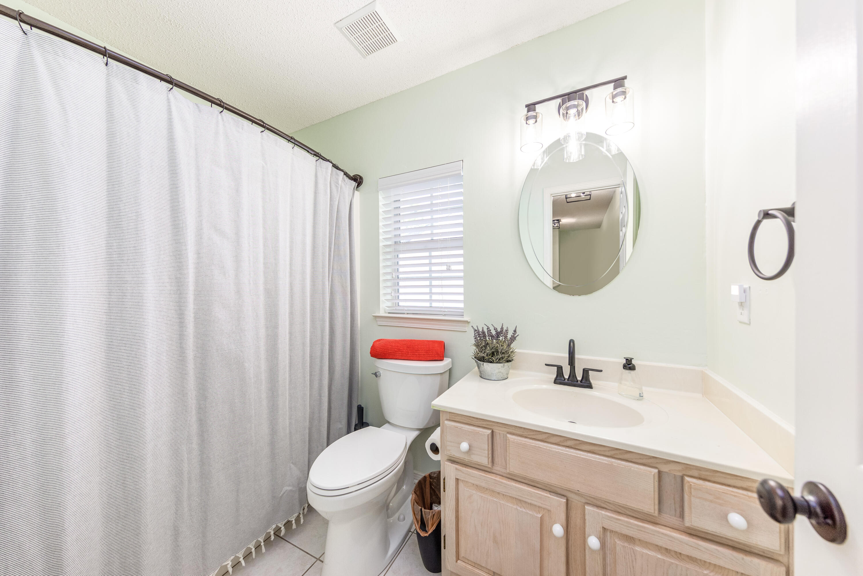 SHALIMAR VILLAGE - Residential