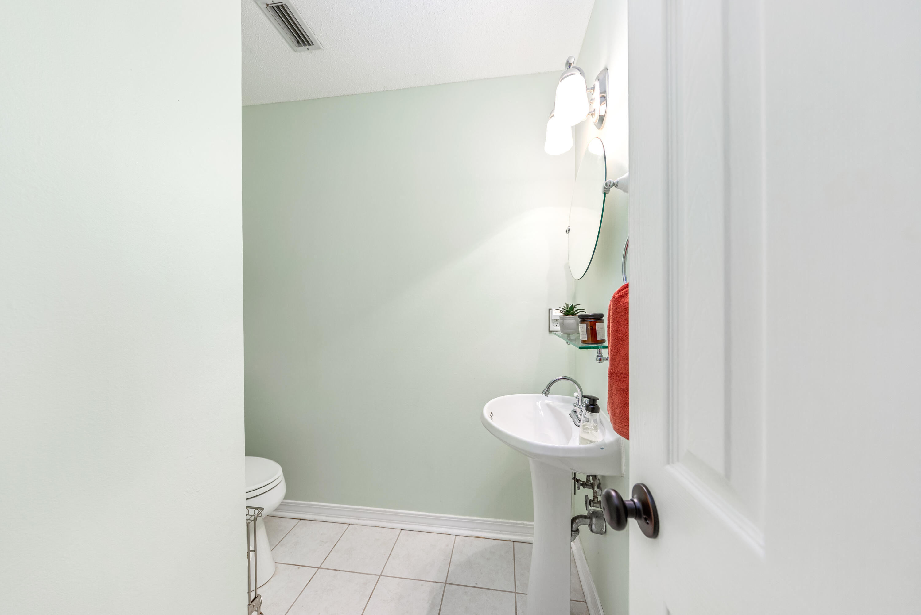 SHALIMAR VILLAGE - Residential