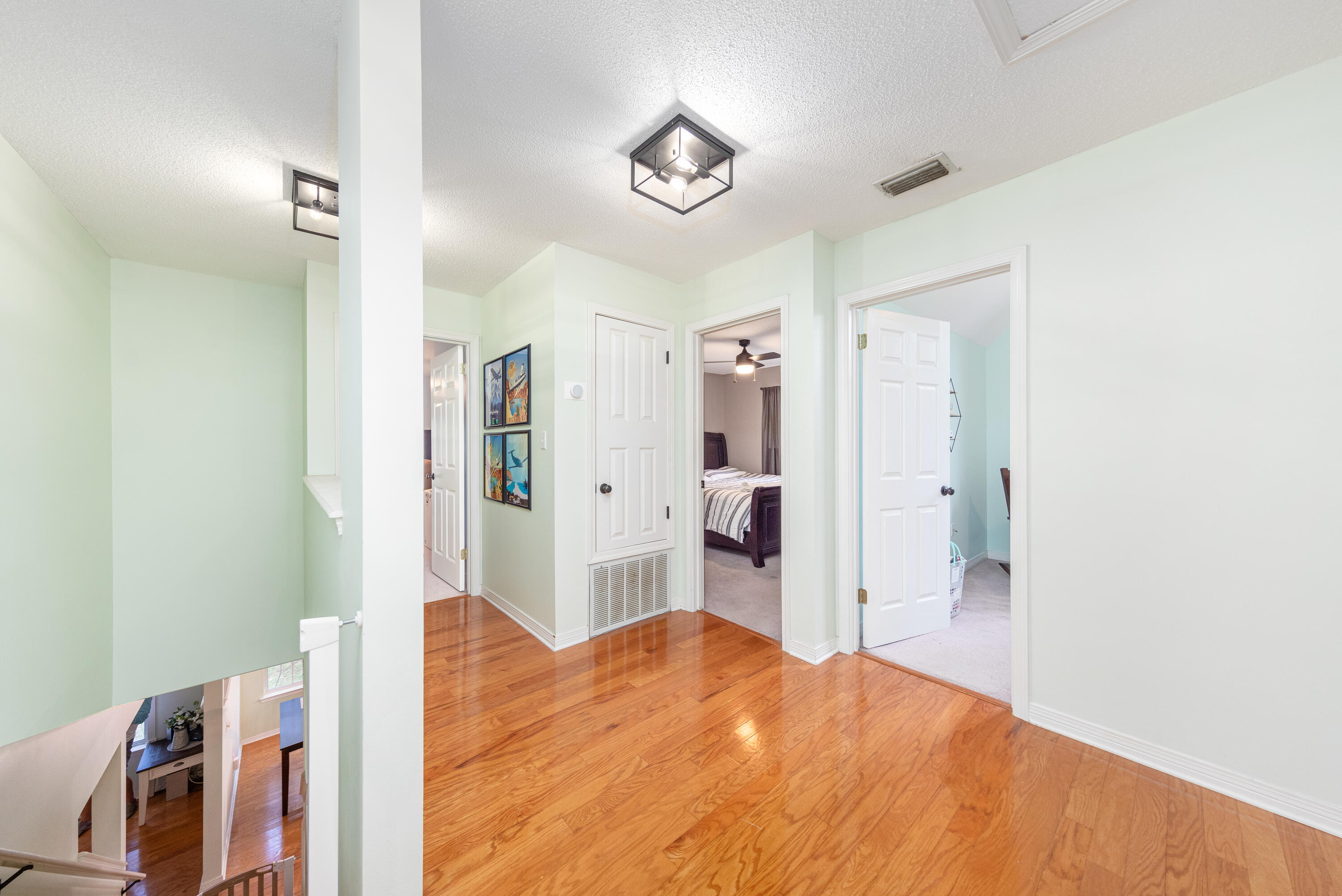 SHALIMAR VILLAGE - Residential