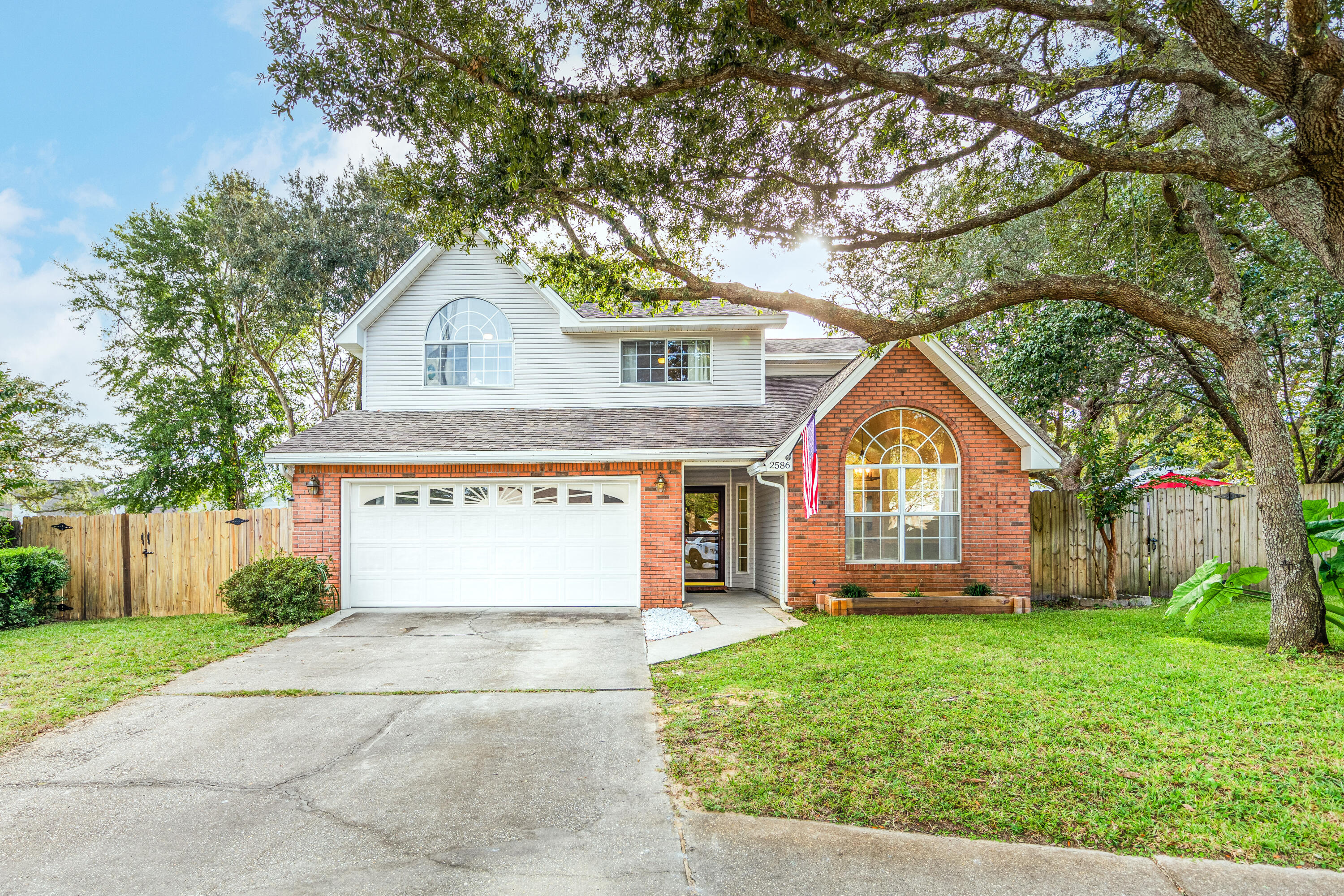 SHALIMAR VILLAGE - Residential