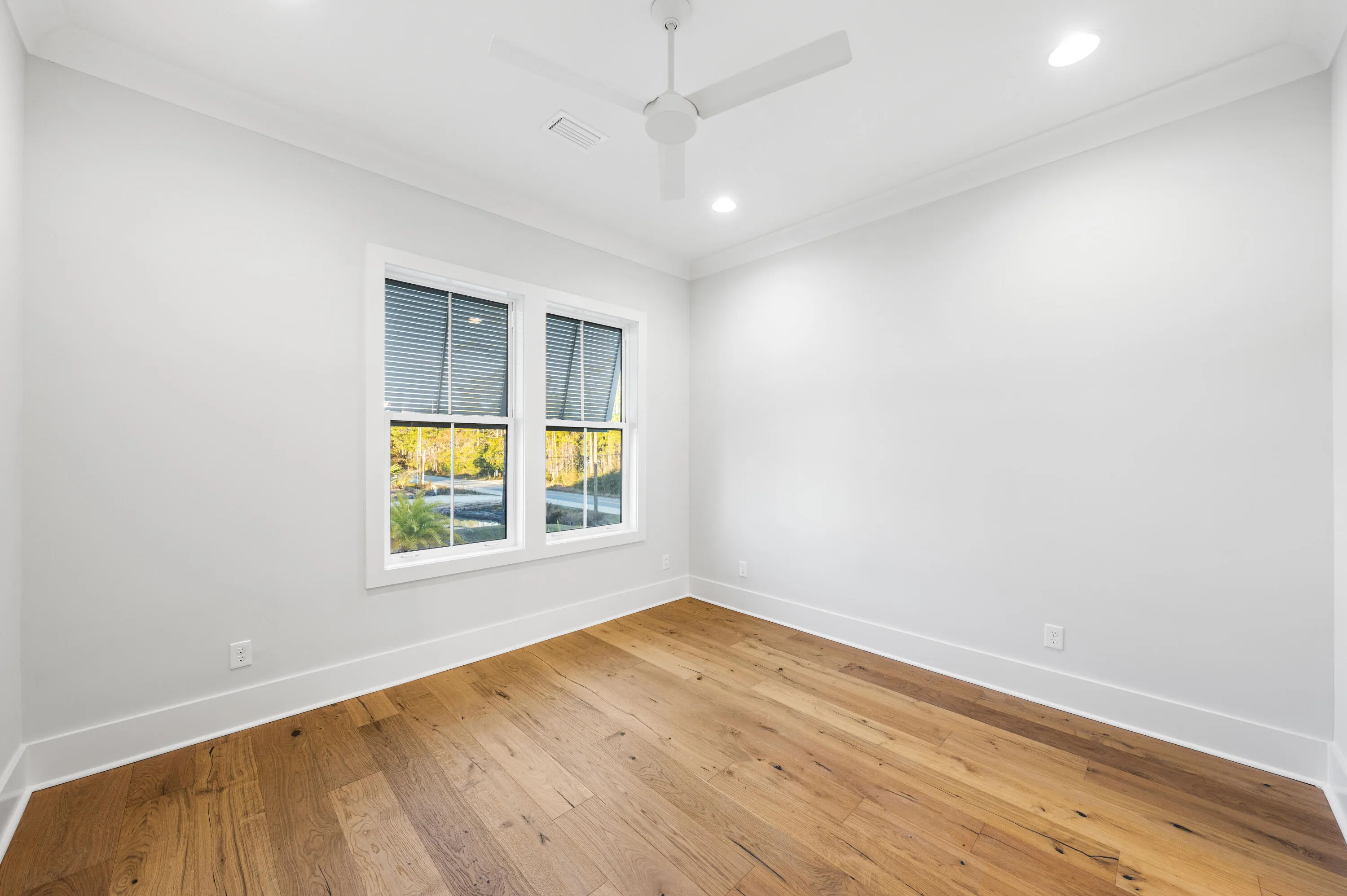 Santa Rosa Beach, Florida 32459, United States, 3 Bedrooms Bedrooms, ,5 BathroomsBathrooms,Residential,Active,190645