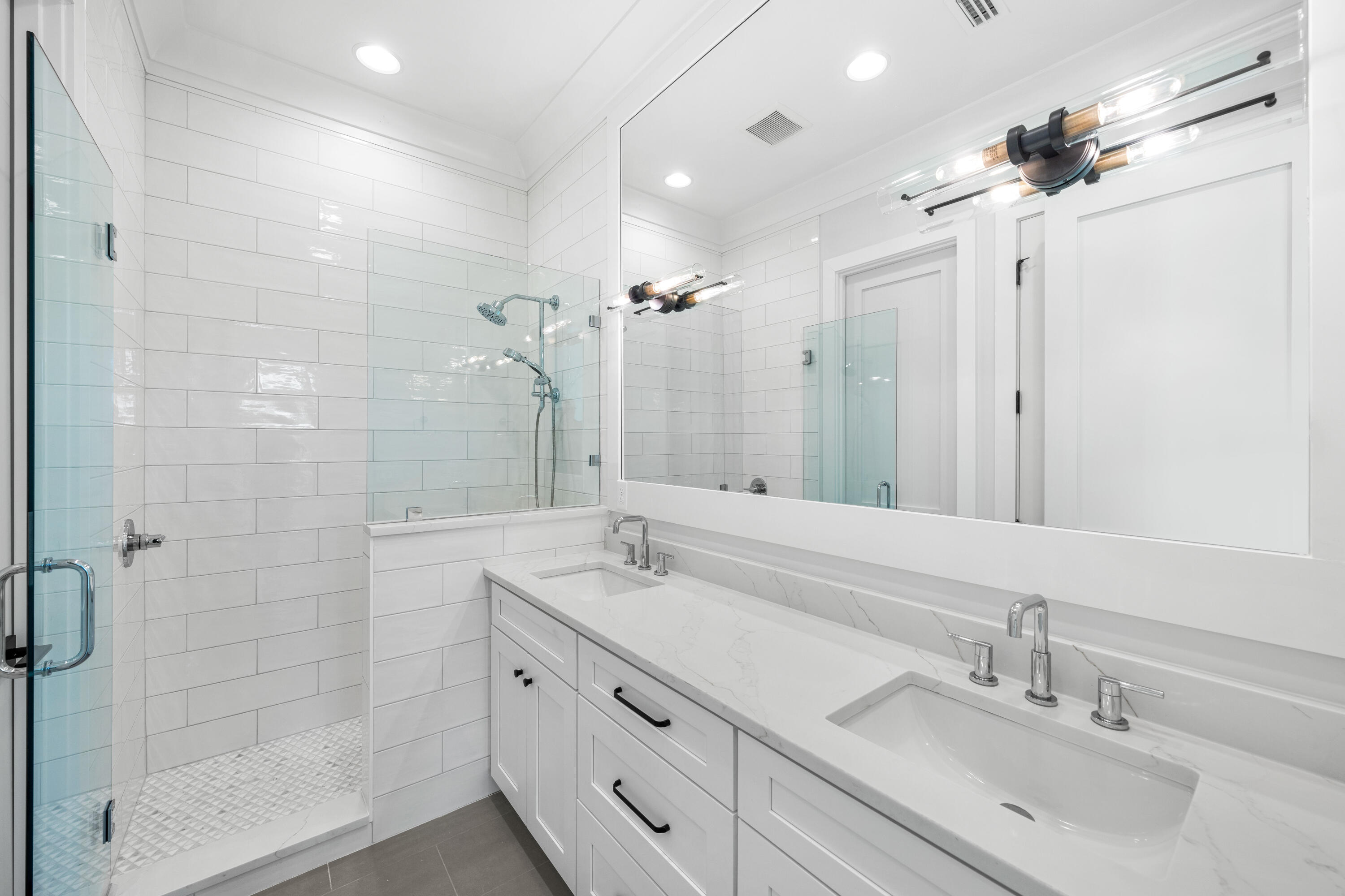 Century 393 - Residential Lease