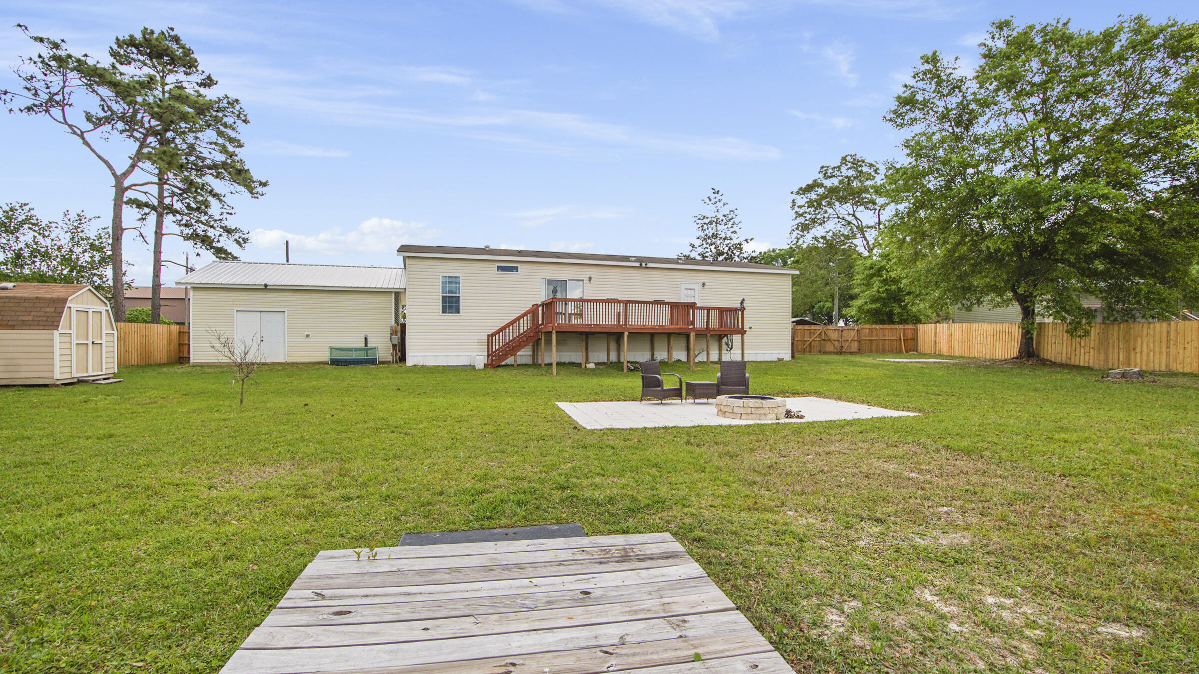PARADISE ISLAND - Residential