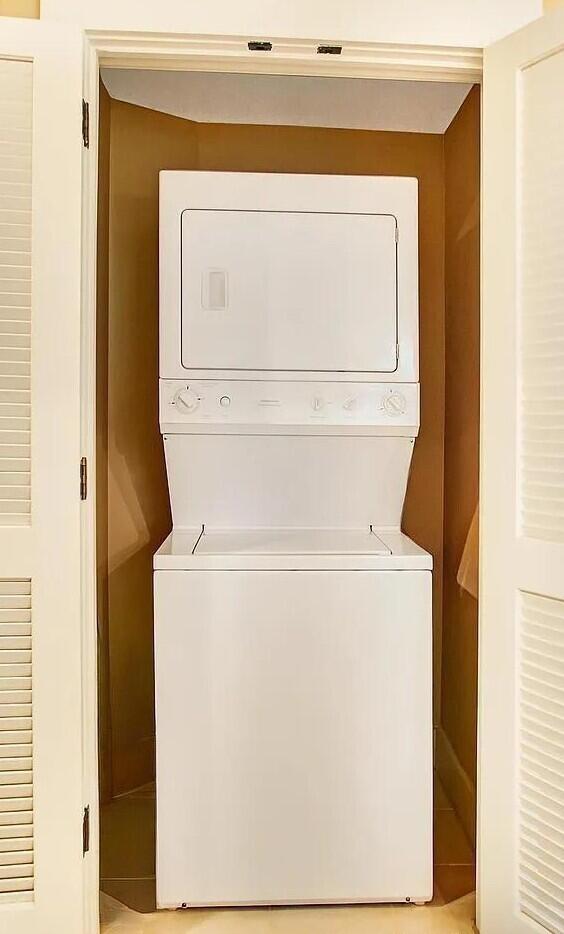 Observation Point N - Residential