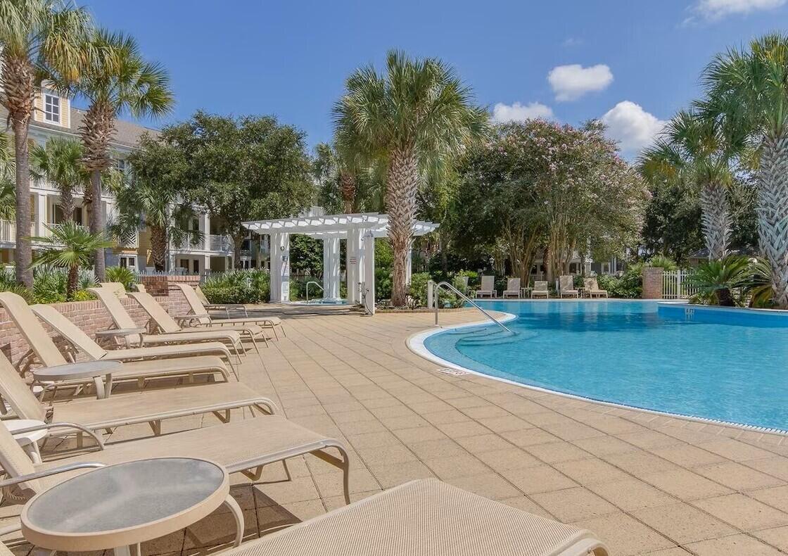 Observation Point N - Residential