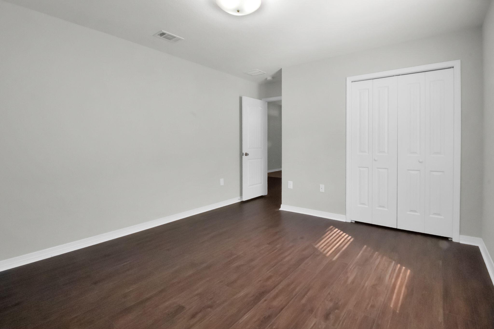 DUNCAN RIDGE - Residential Lease