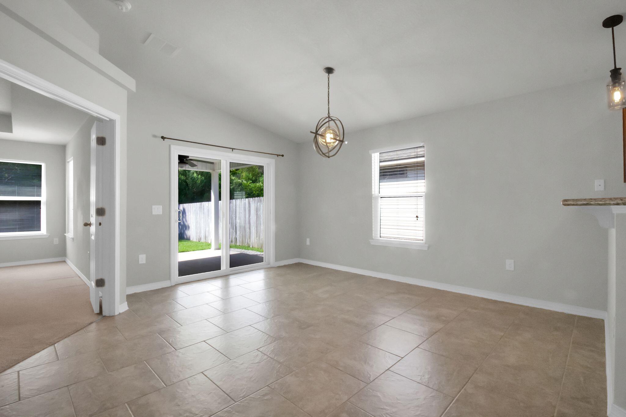 DUNCAN RIDGE - Residential Lease