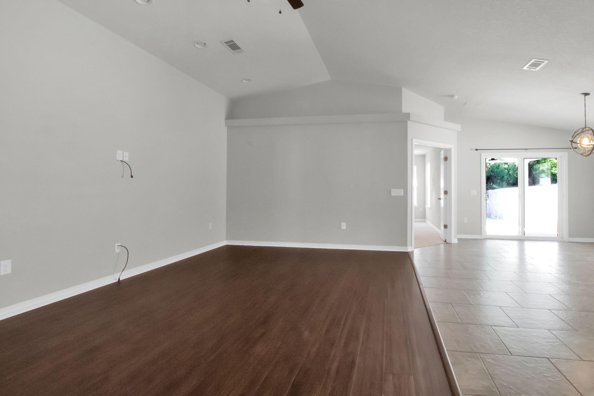 DUNCAN RIDGE - Residential Lease