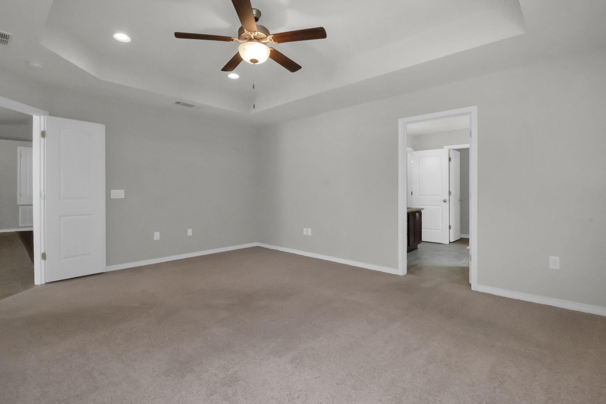 DUNCAN RIDGE - Residential Lease