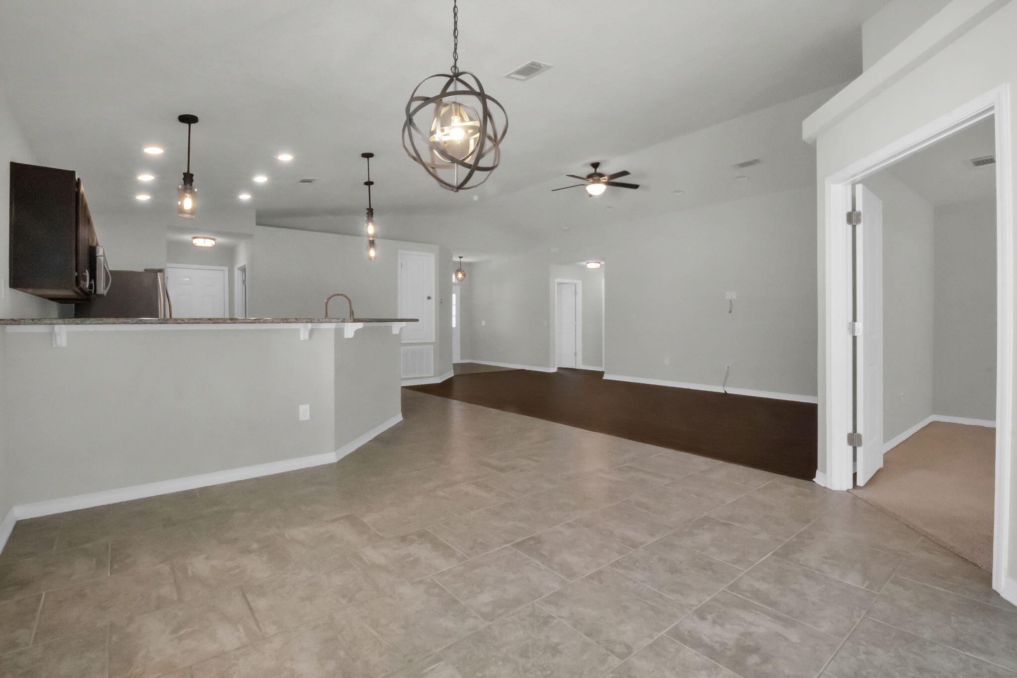 DUNCAN RIDGE - Residential Lease