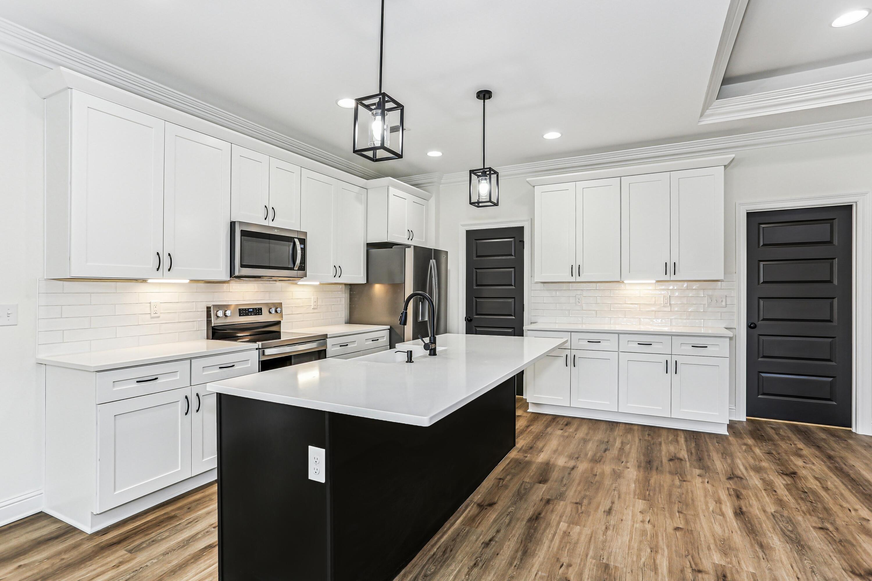 VILLA TASSO TOWN OF - Residential