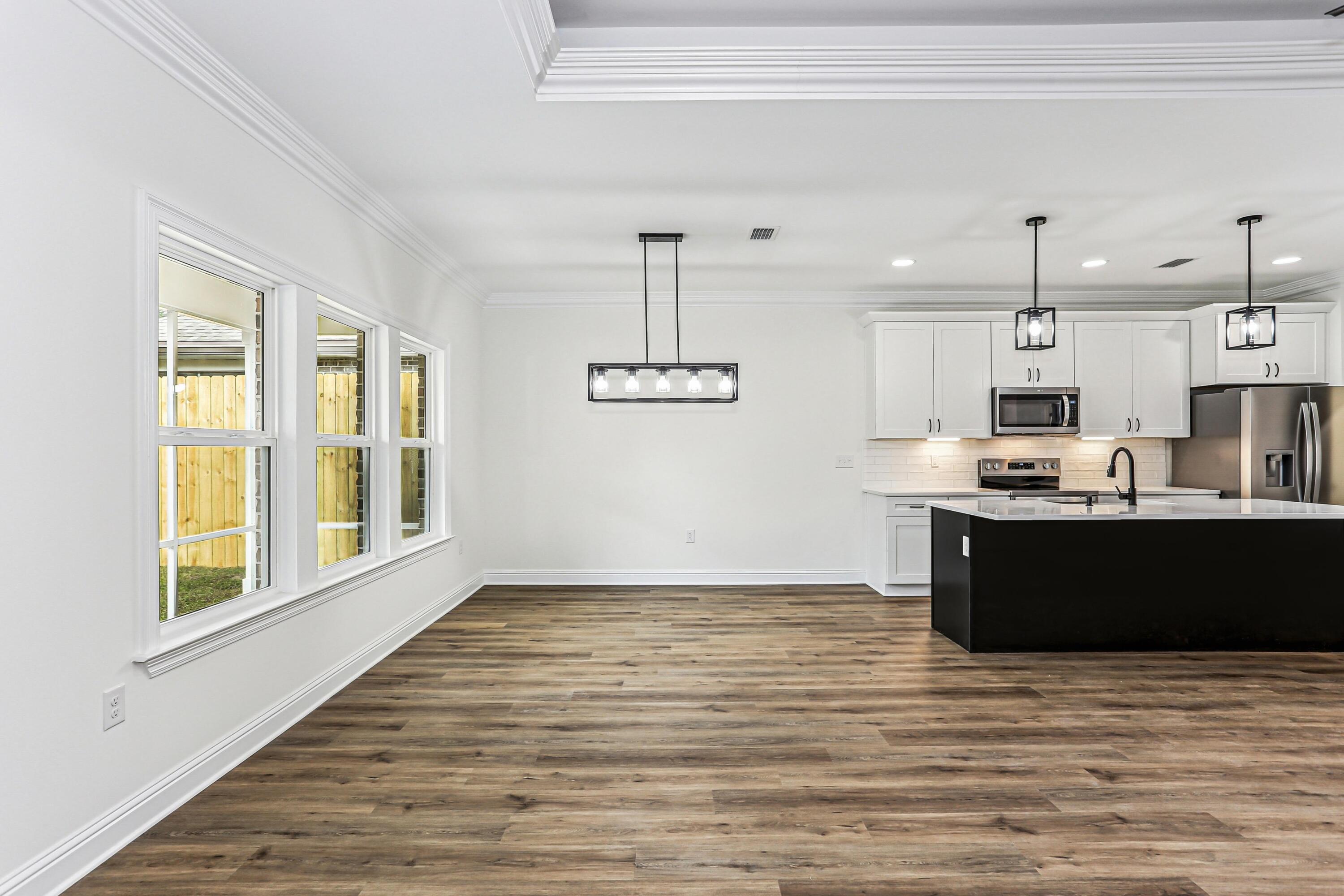 VILLA TASSO TOWN OF - Residential