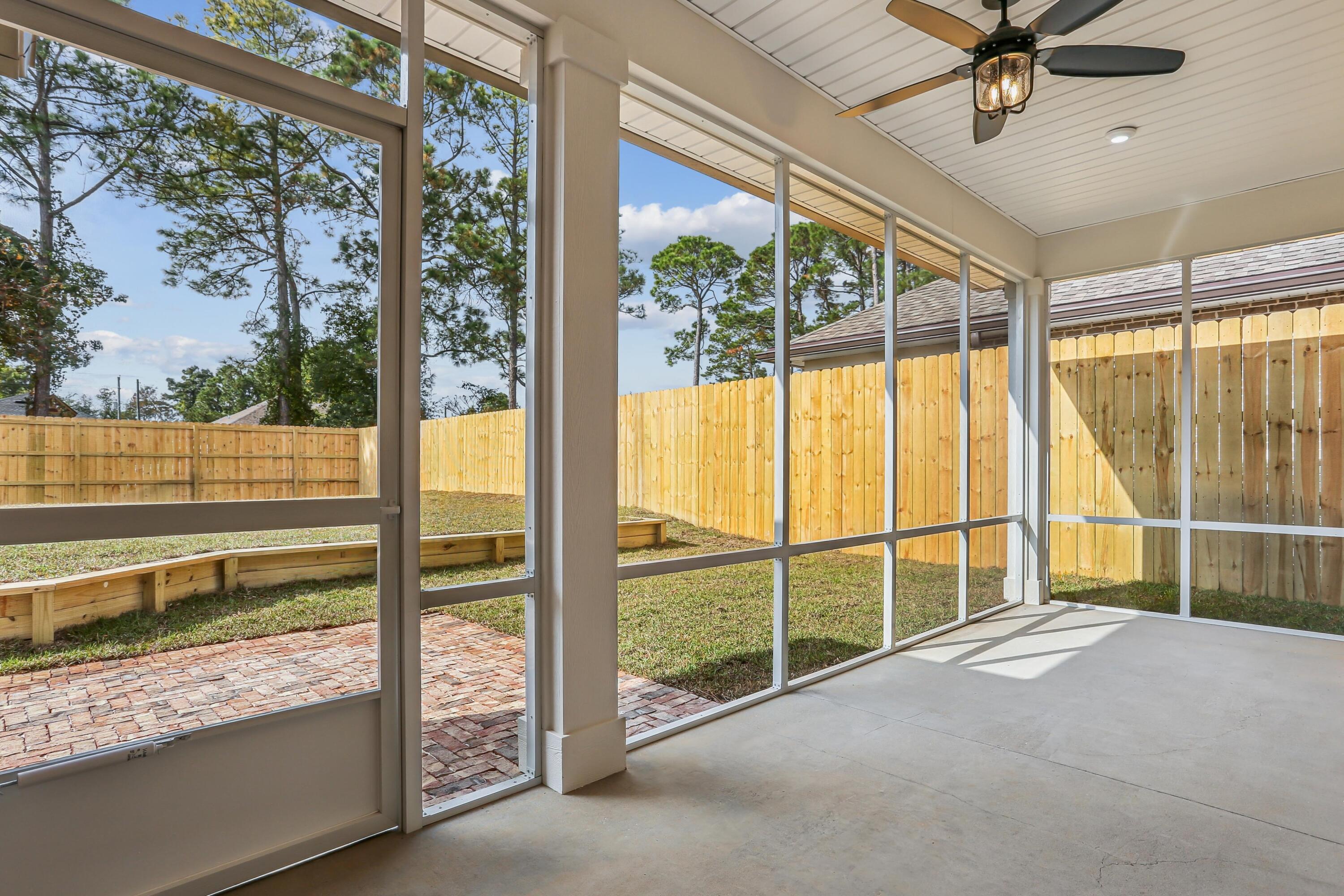 VILLA TASSO TOWN OF - Residential