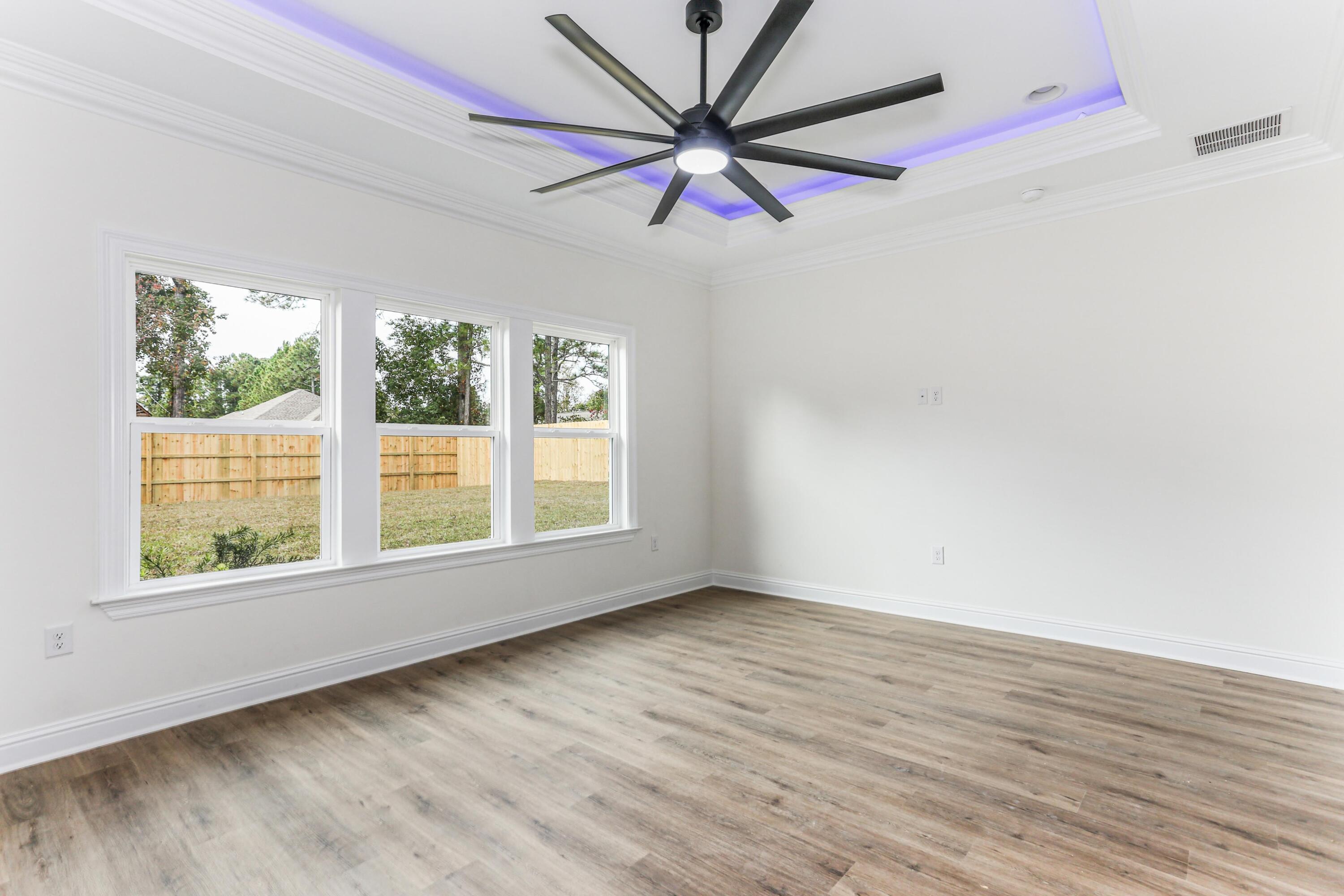 VILLA TASSO TOWN OF - Residential