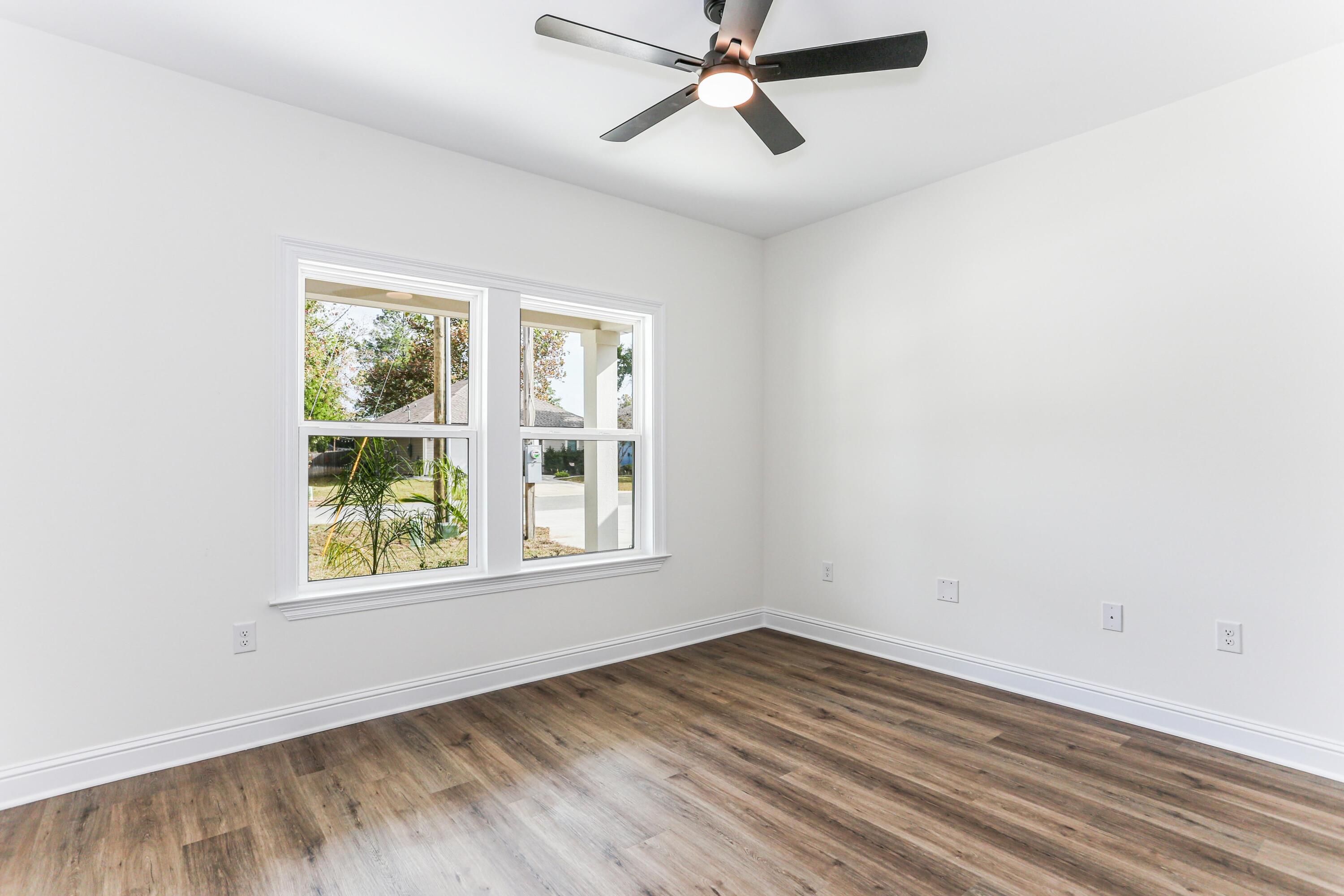 VILLA TASSO TOWN OF - Residential