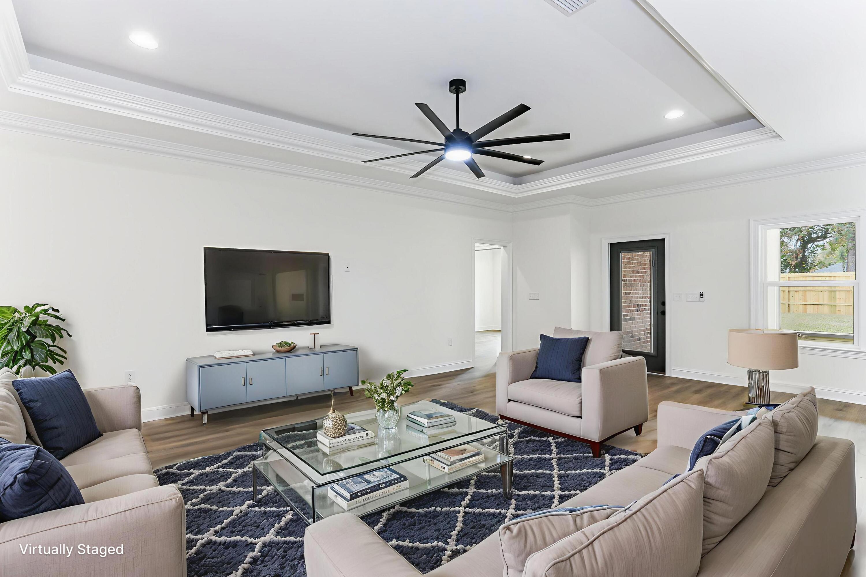 VILLA TASSO TOWN OF - Residential