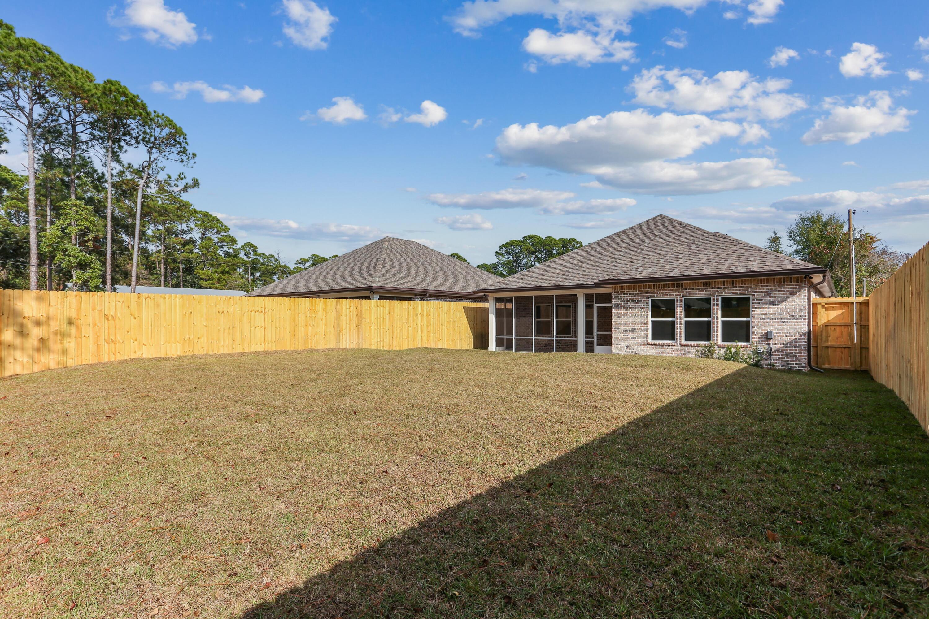 VILLA TASSO TOWN OF - Residential