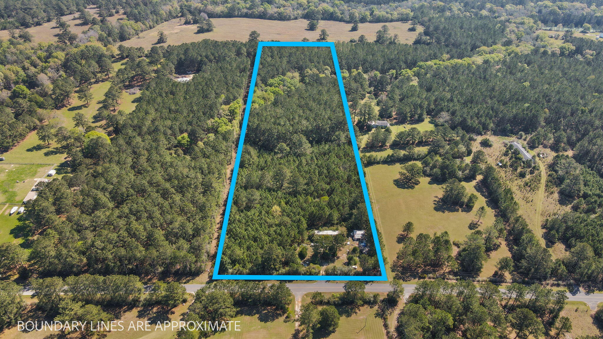 LADON FARMS UNREC - Land