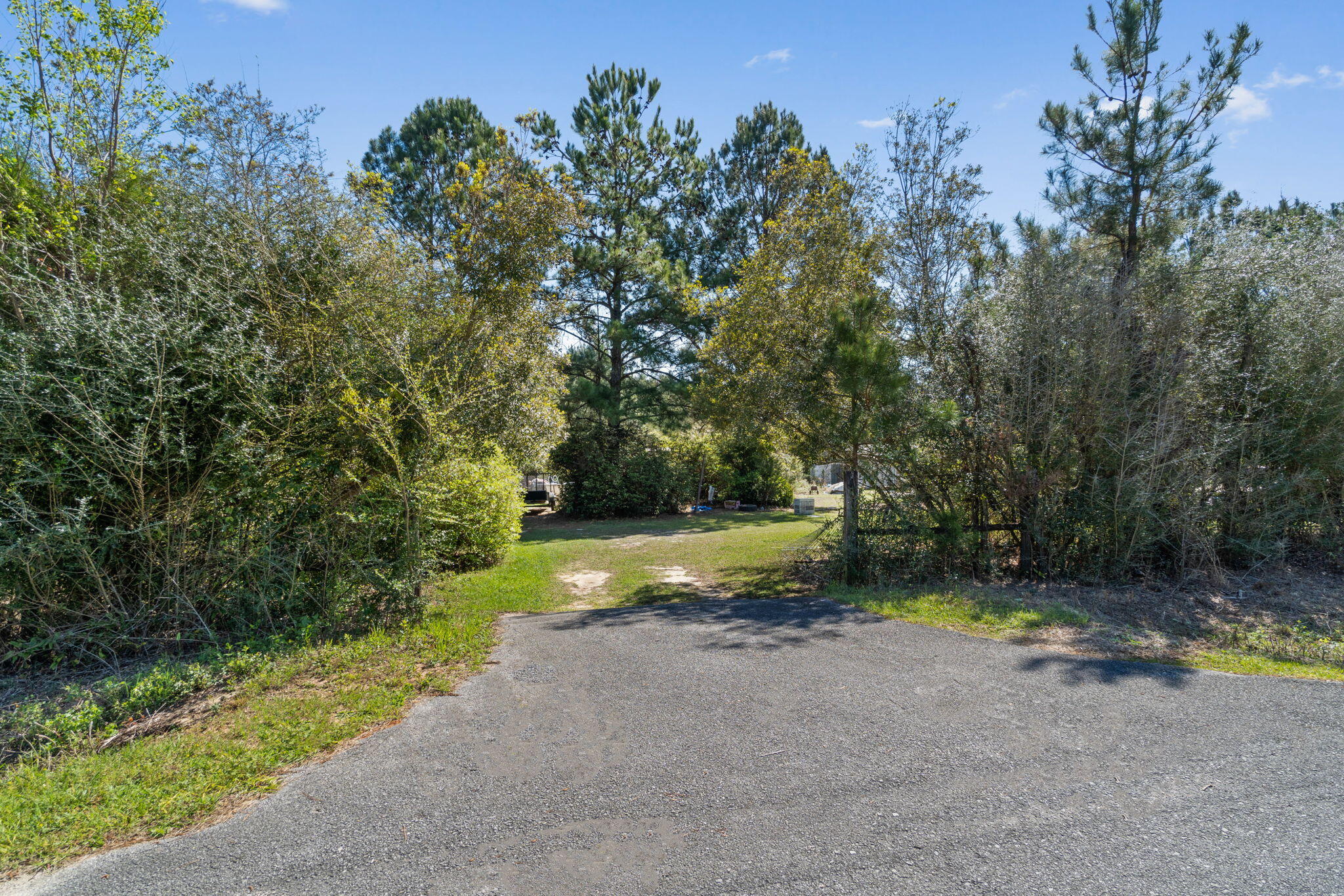 LADON FARMS UNREC - Land