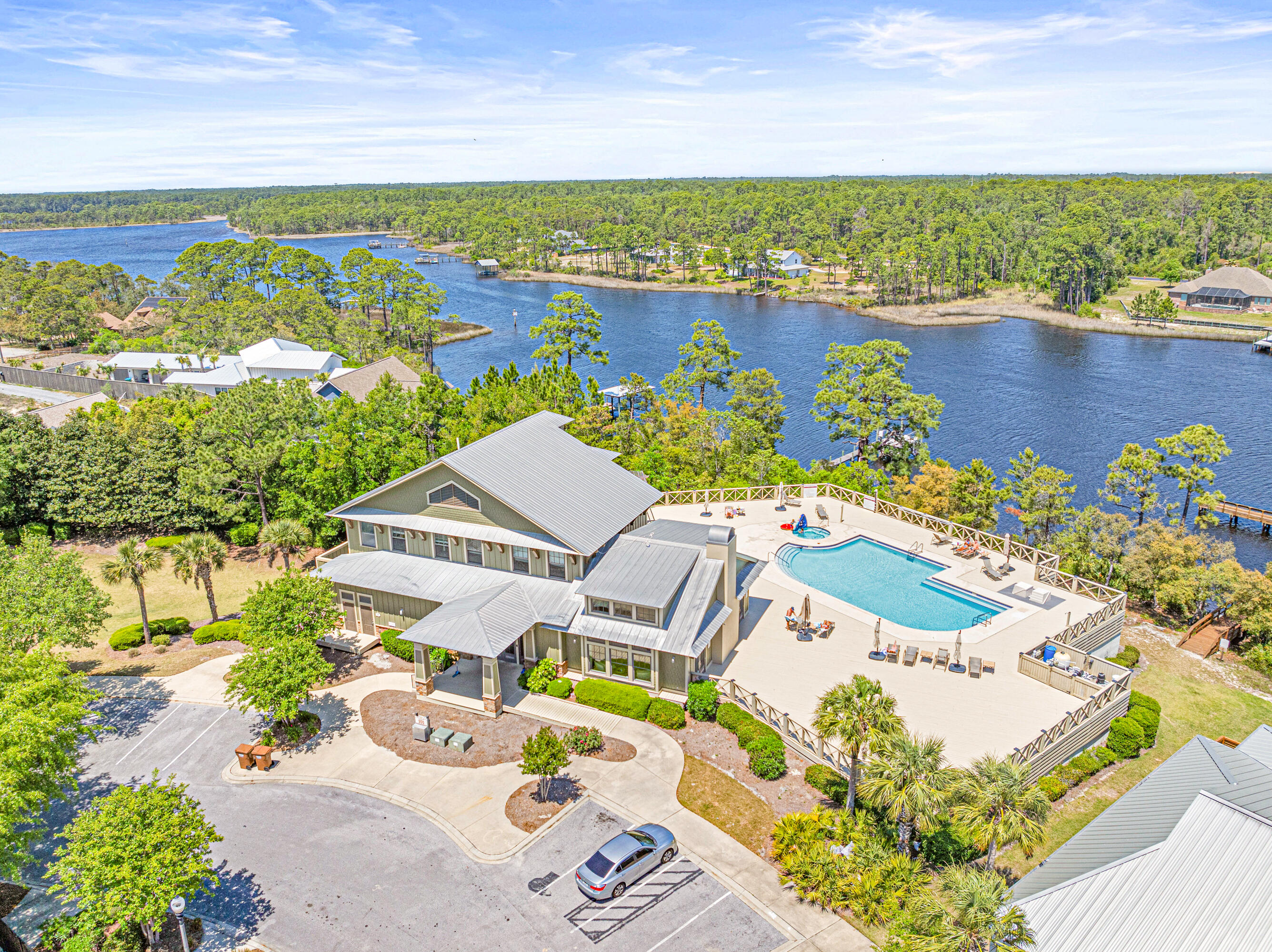 TURTLE COVE - Residential