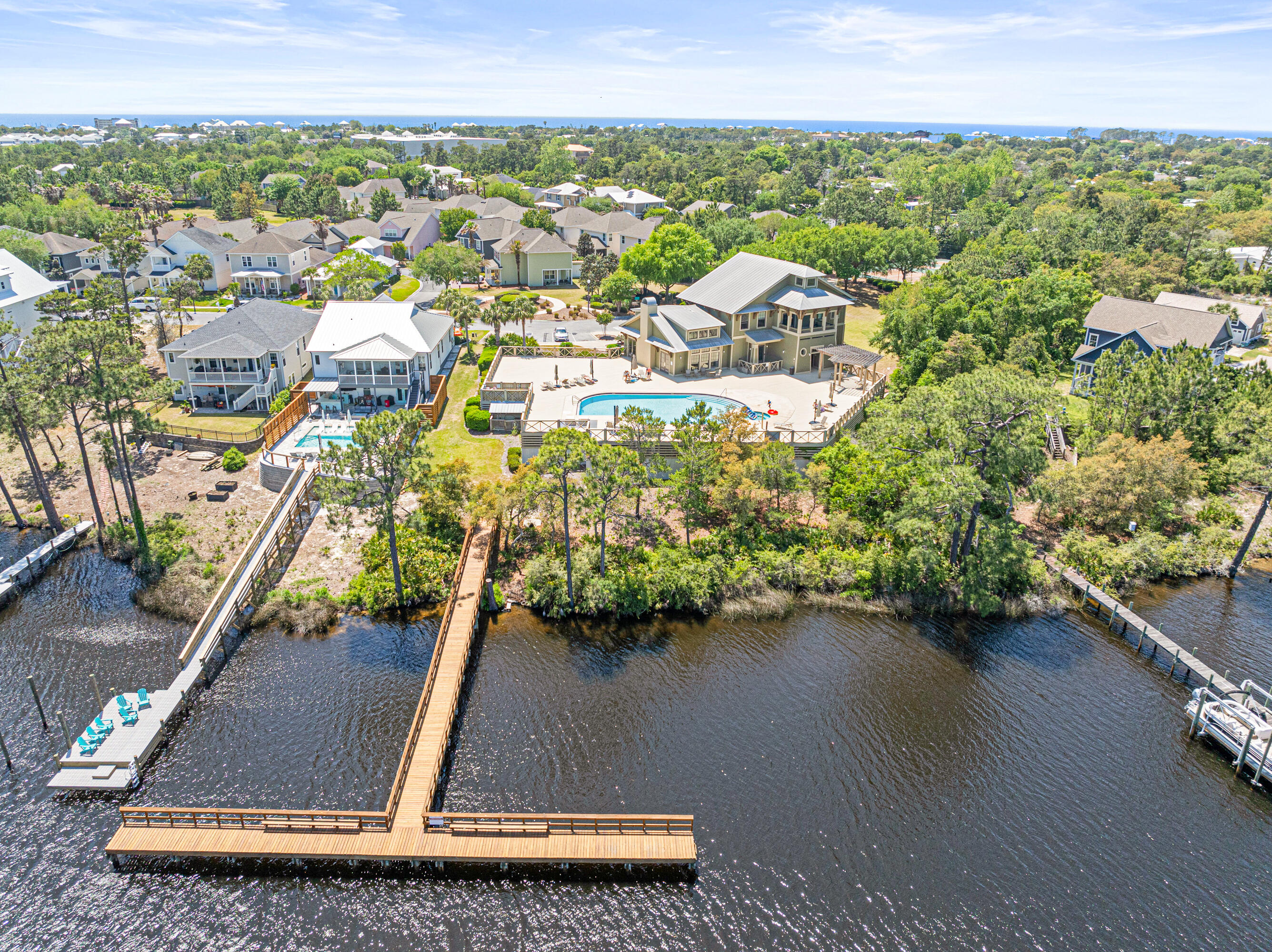 TURTLE COVE - Residential