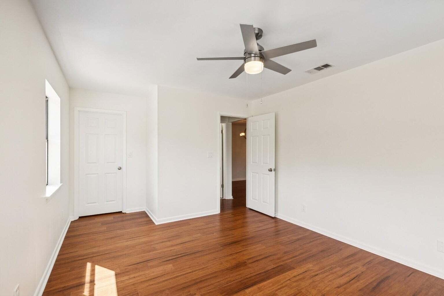 INDIAN TRAIL CONDO - Residential