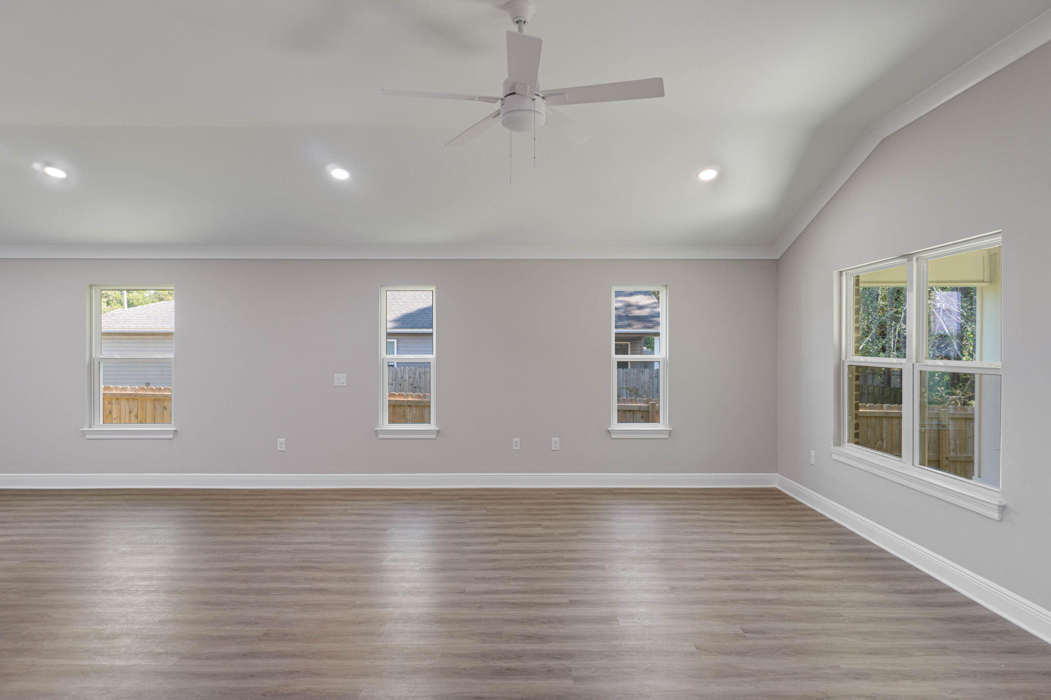 Navarre 2nd Add - Residential