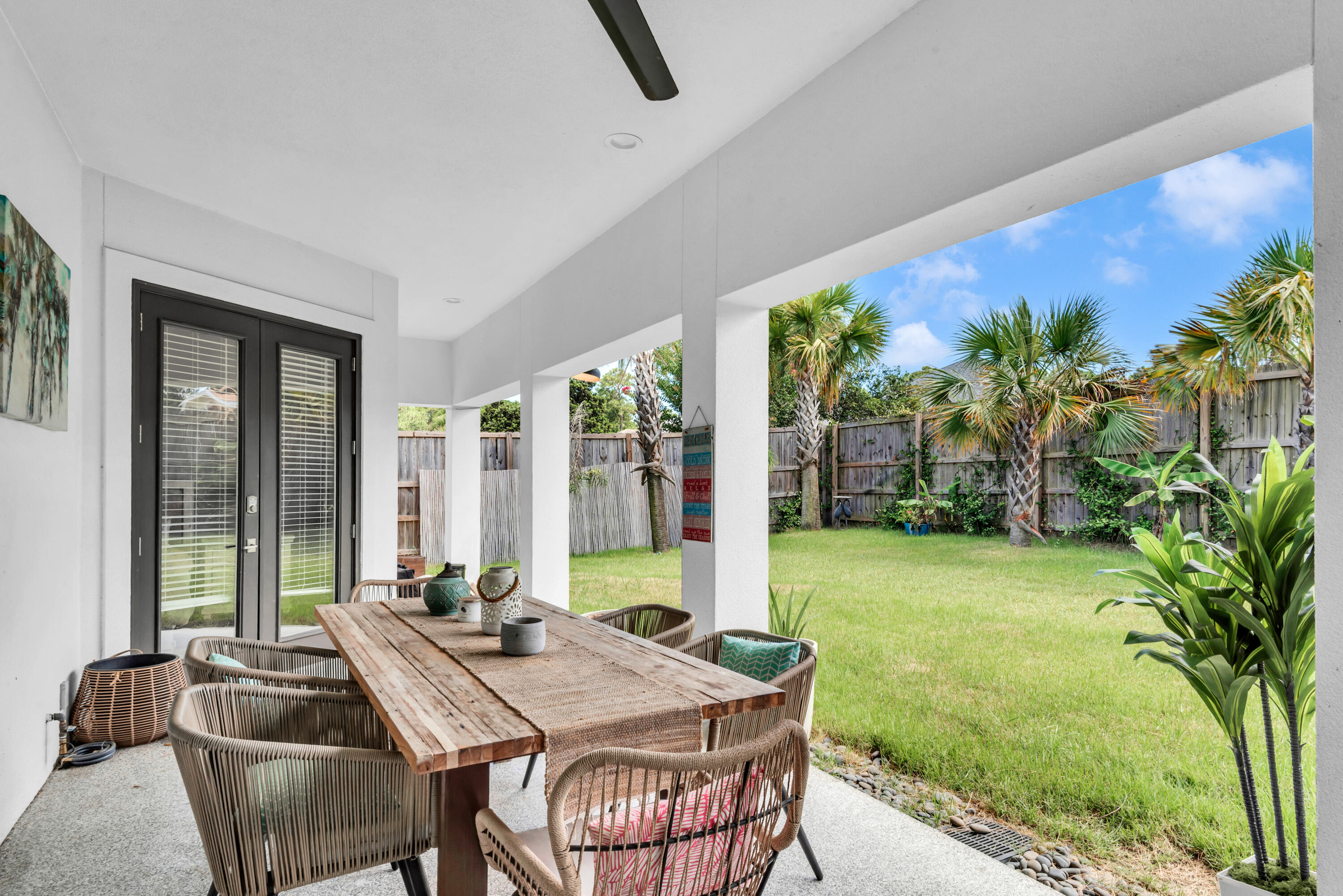 1039 Forest Shore Drive