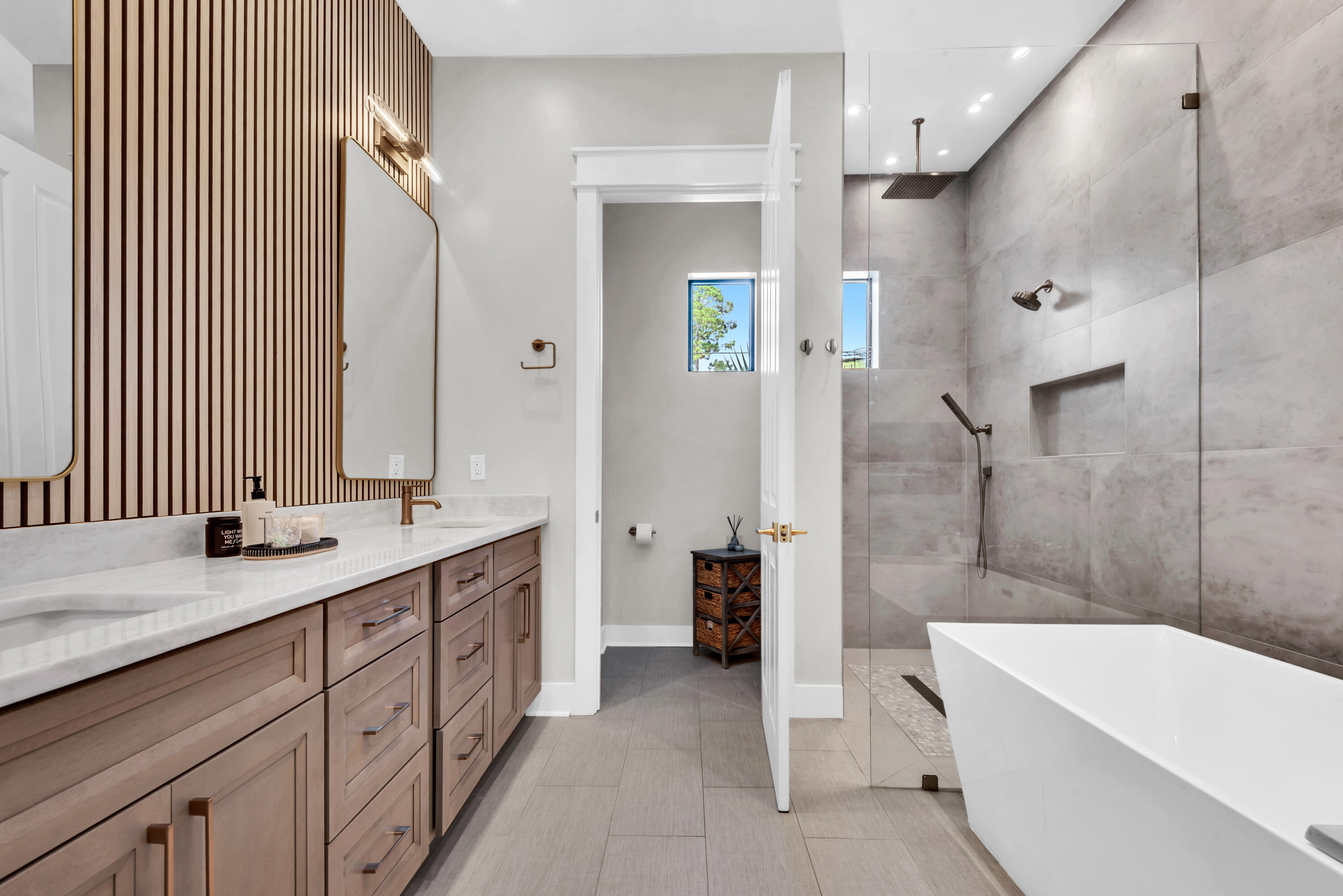 HOLIDAY SHORES EST 4TH ADDN - Residential