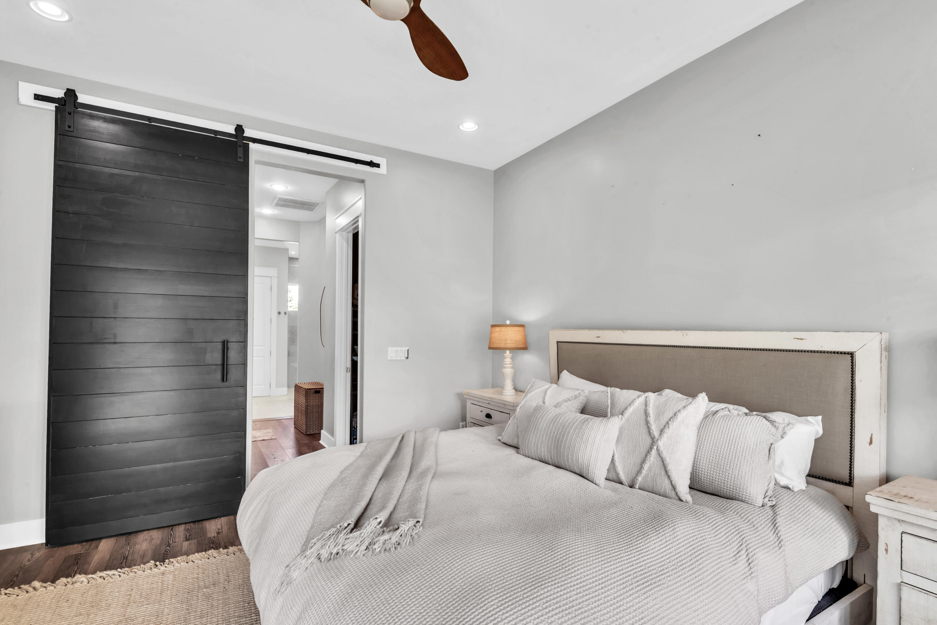HOLIDAY SHORES EST 4TH ADDN - Residential