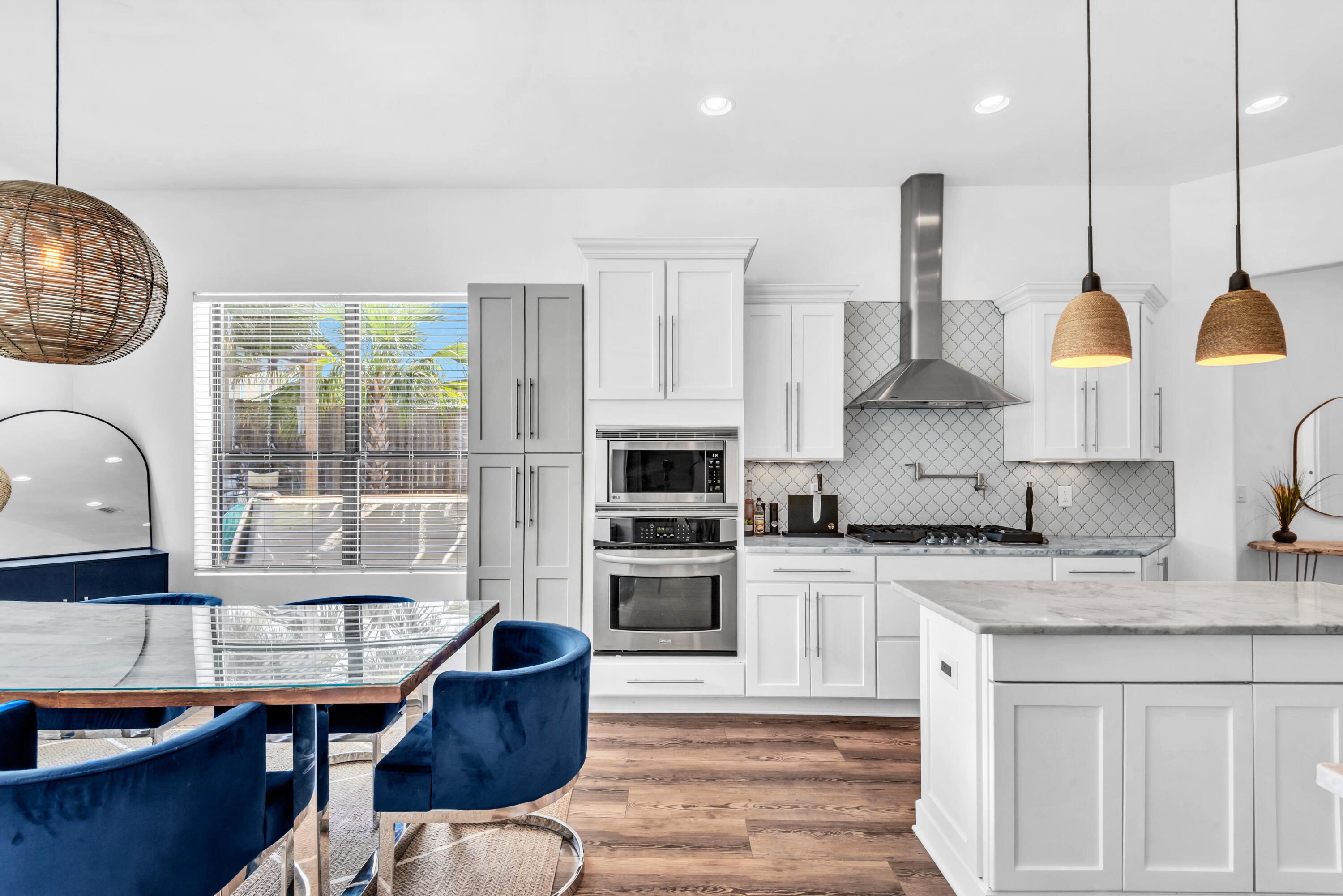 HOLIDAY SHORES EST 4TH ADDN - Residential
