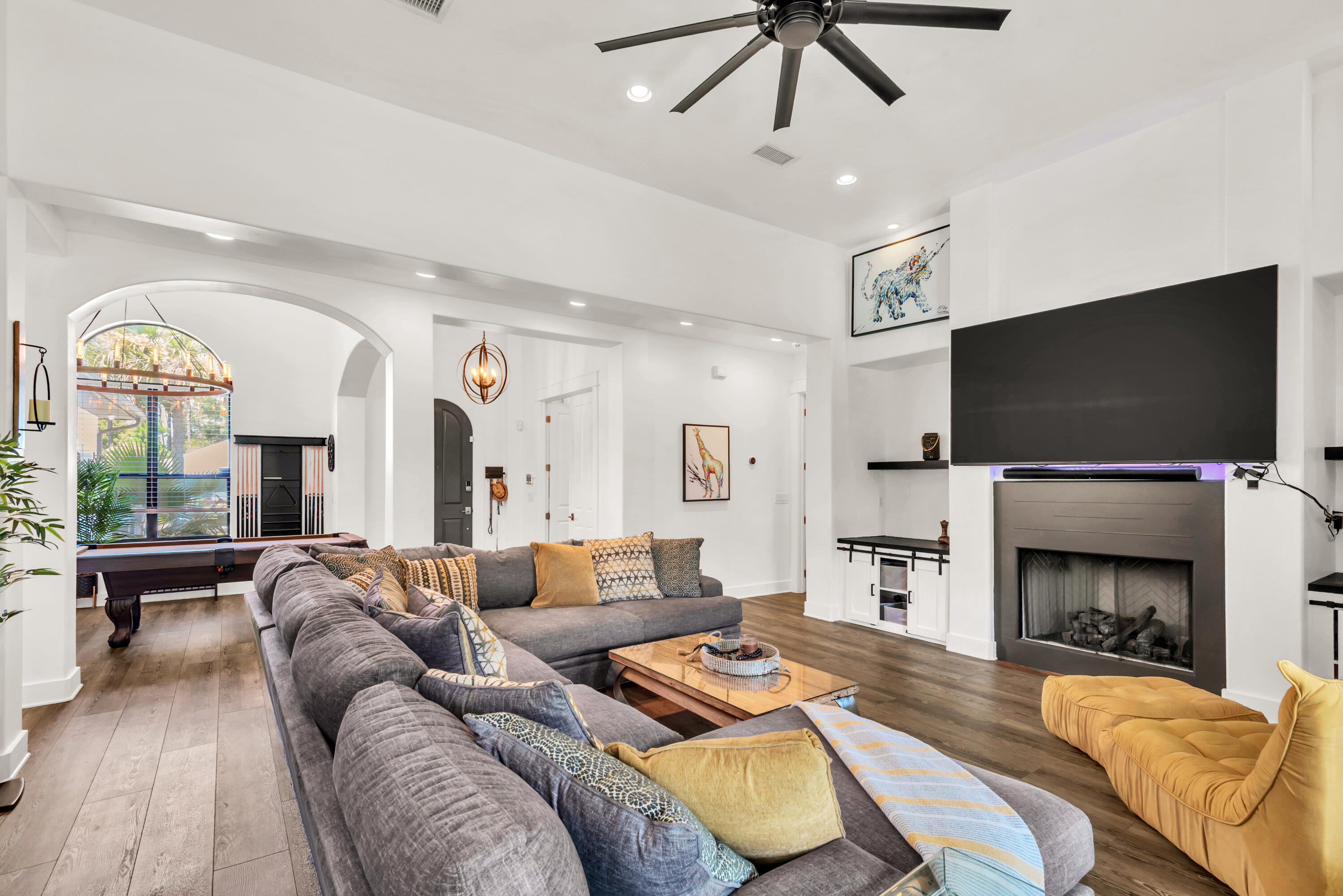 HOLIDAY SHORES EST 4TH ADDN - Residential