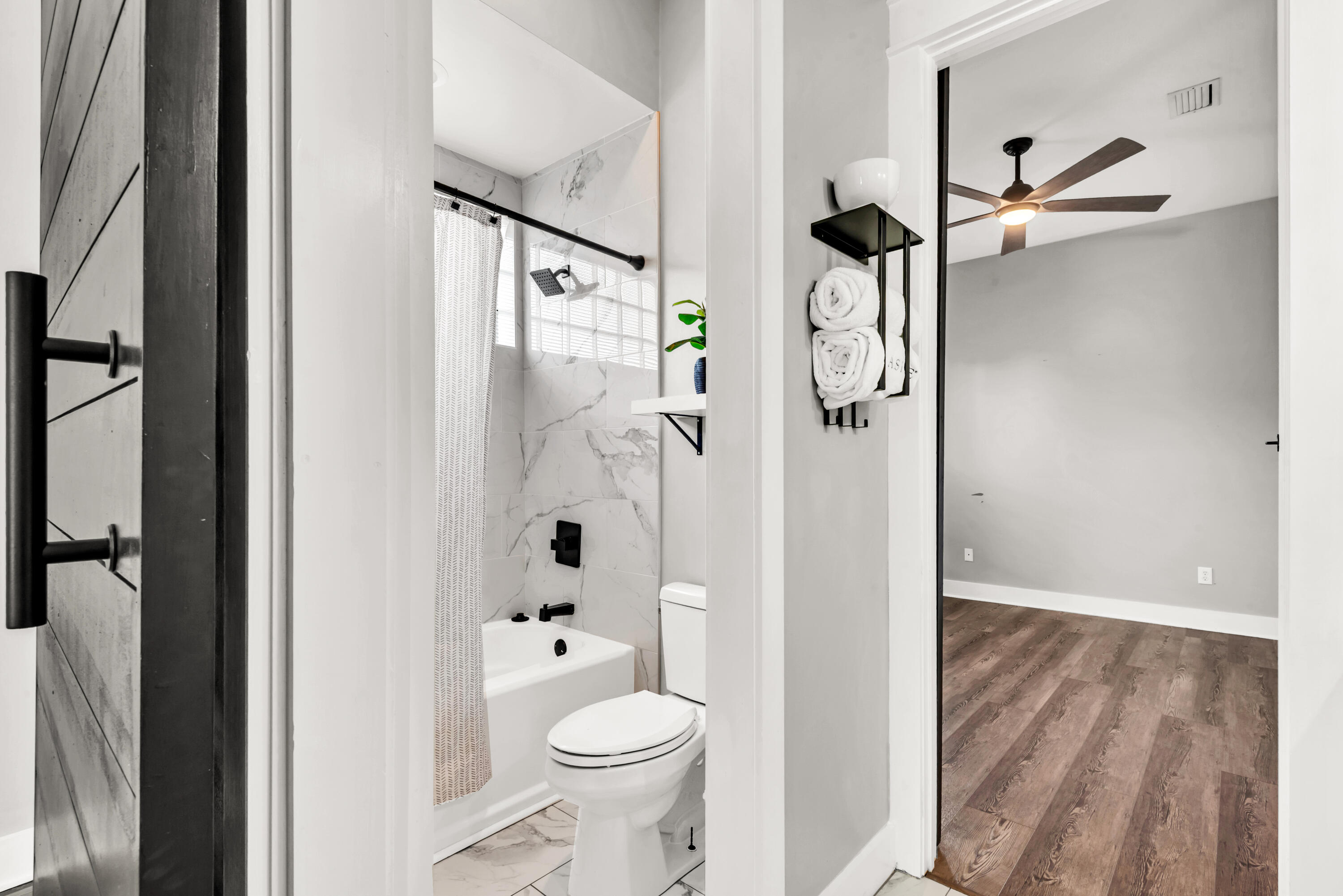 HOLIDAY SHORES EST 4TH ADDN - Residential