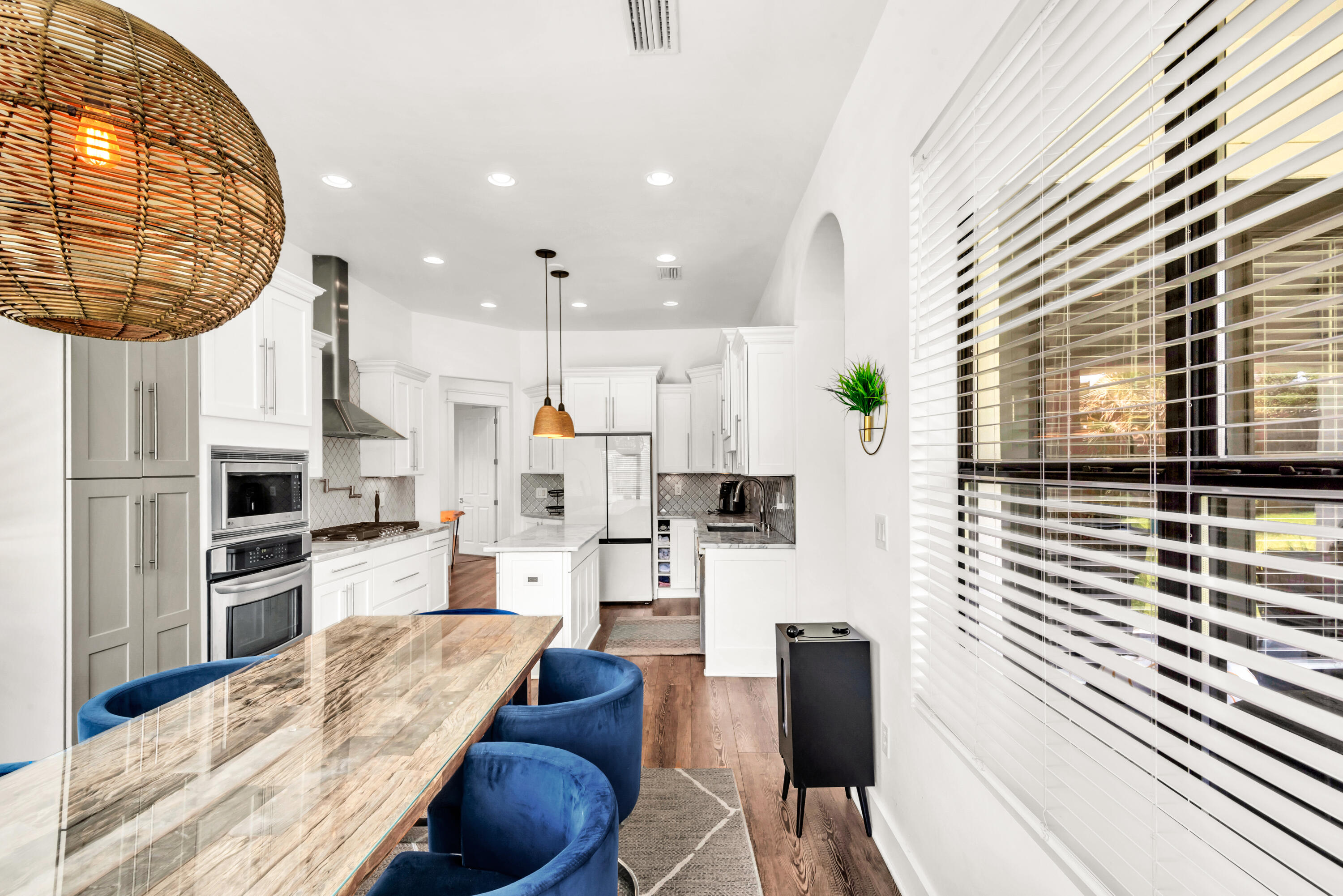 HOLIDAY SHORES EST 4TH ADDN - Residential