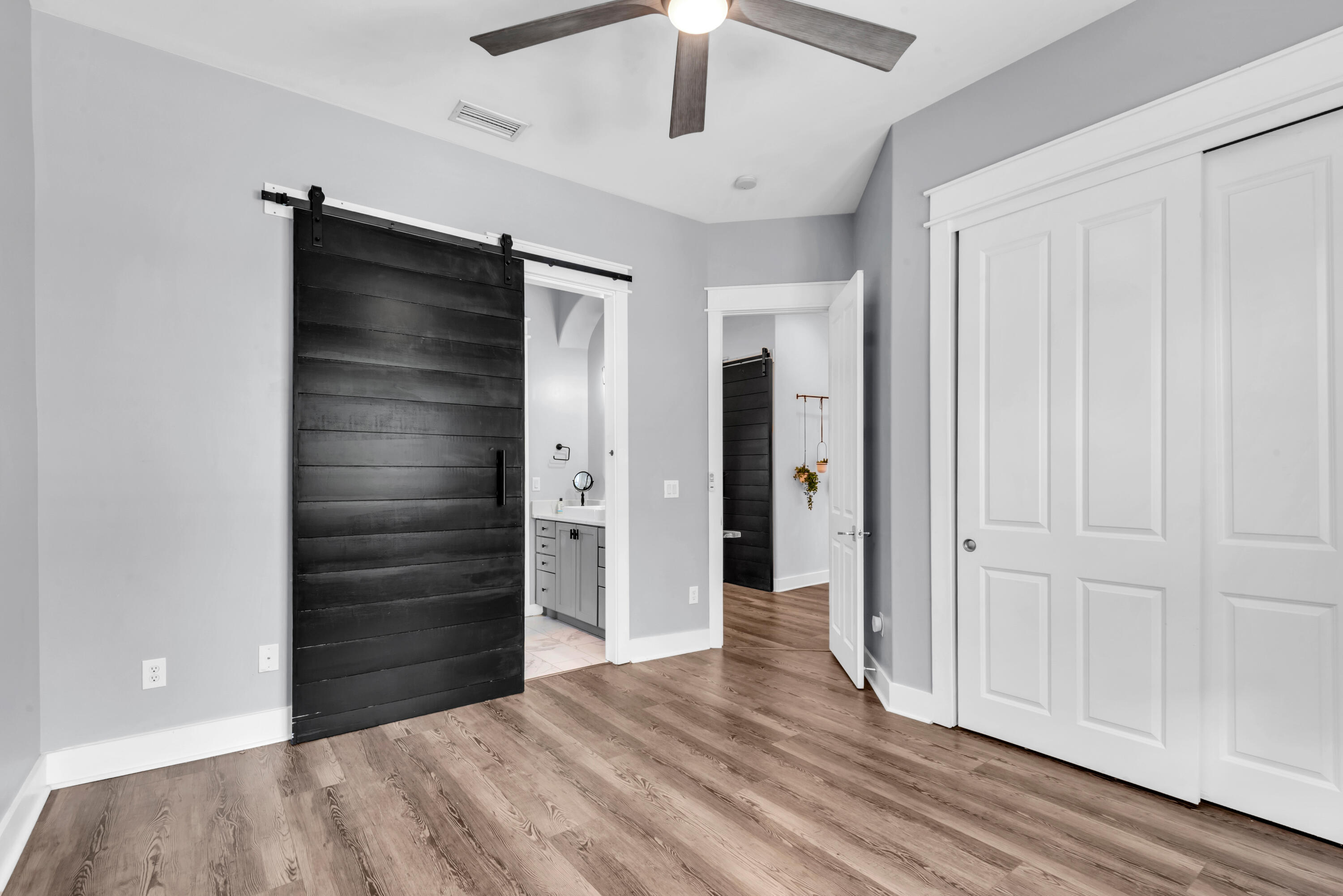 HOLIDAY SHORES EST 4TH ADDN - Residential