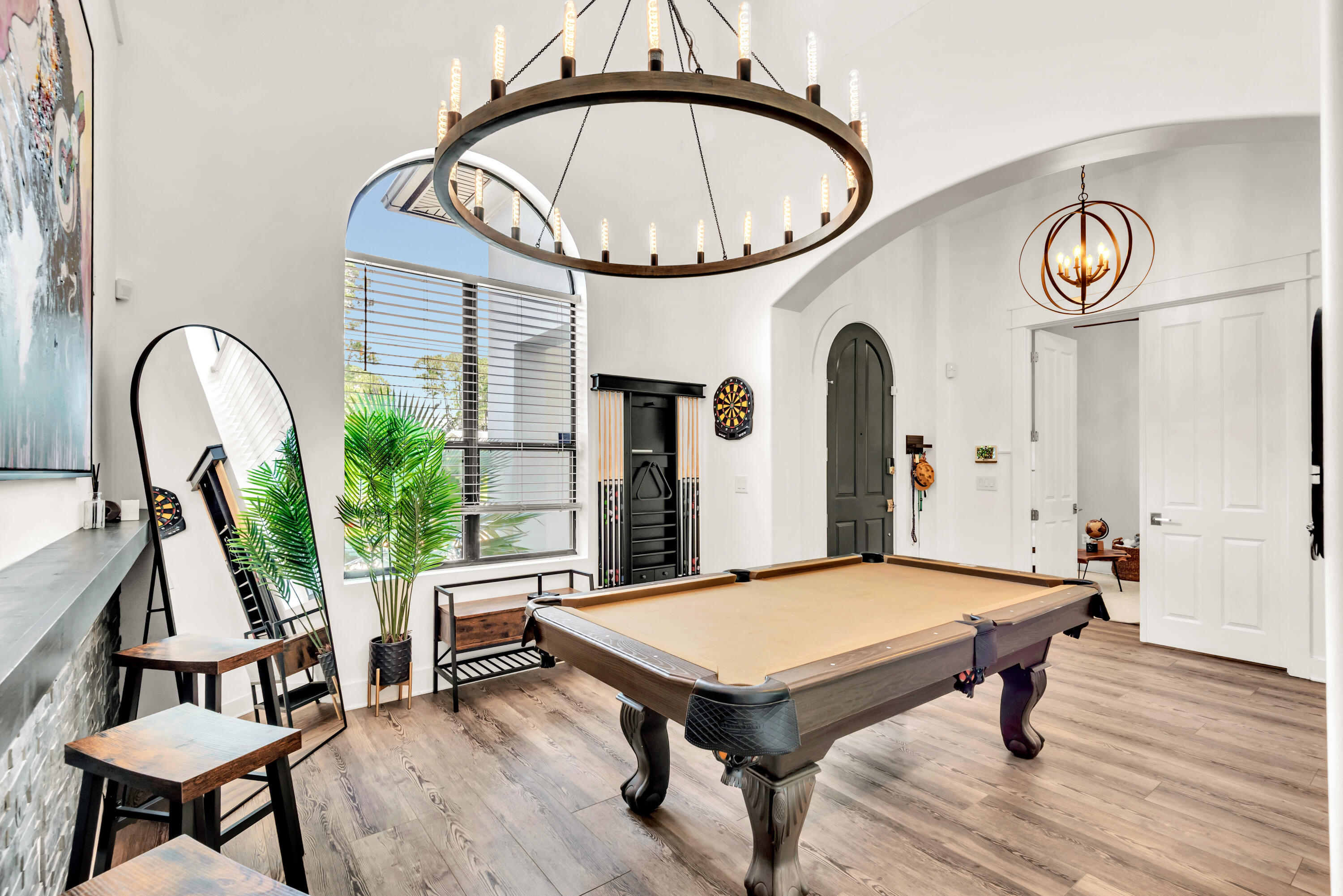 HOLIDAY SHORES EST 4TH ADDN - Residential