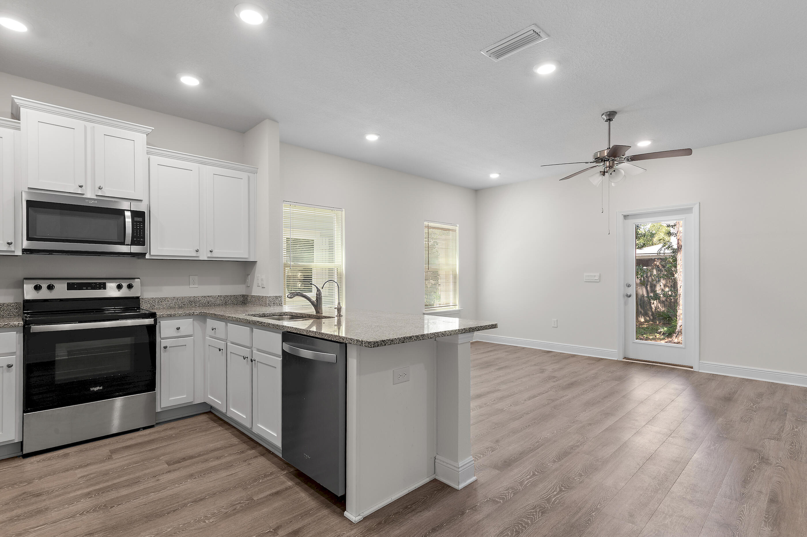 Sandhill Pines - Residential