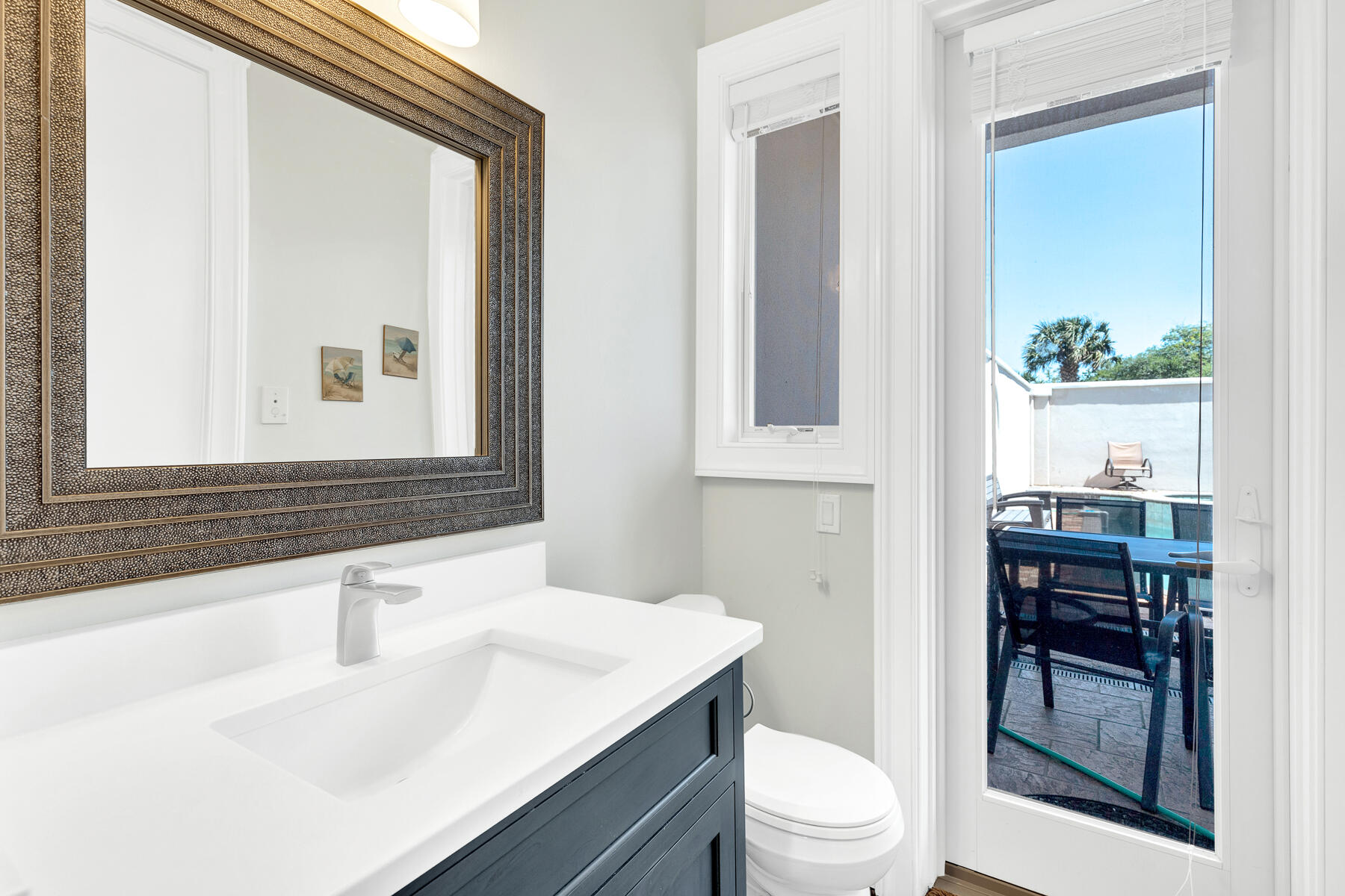 LAGUNA BEACH - Residential