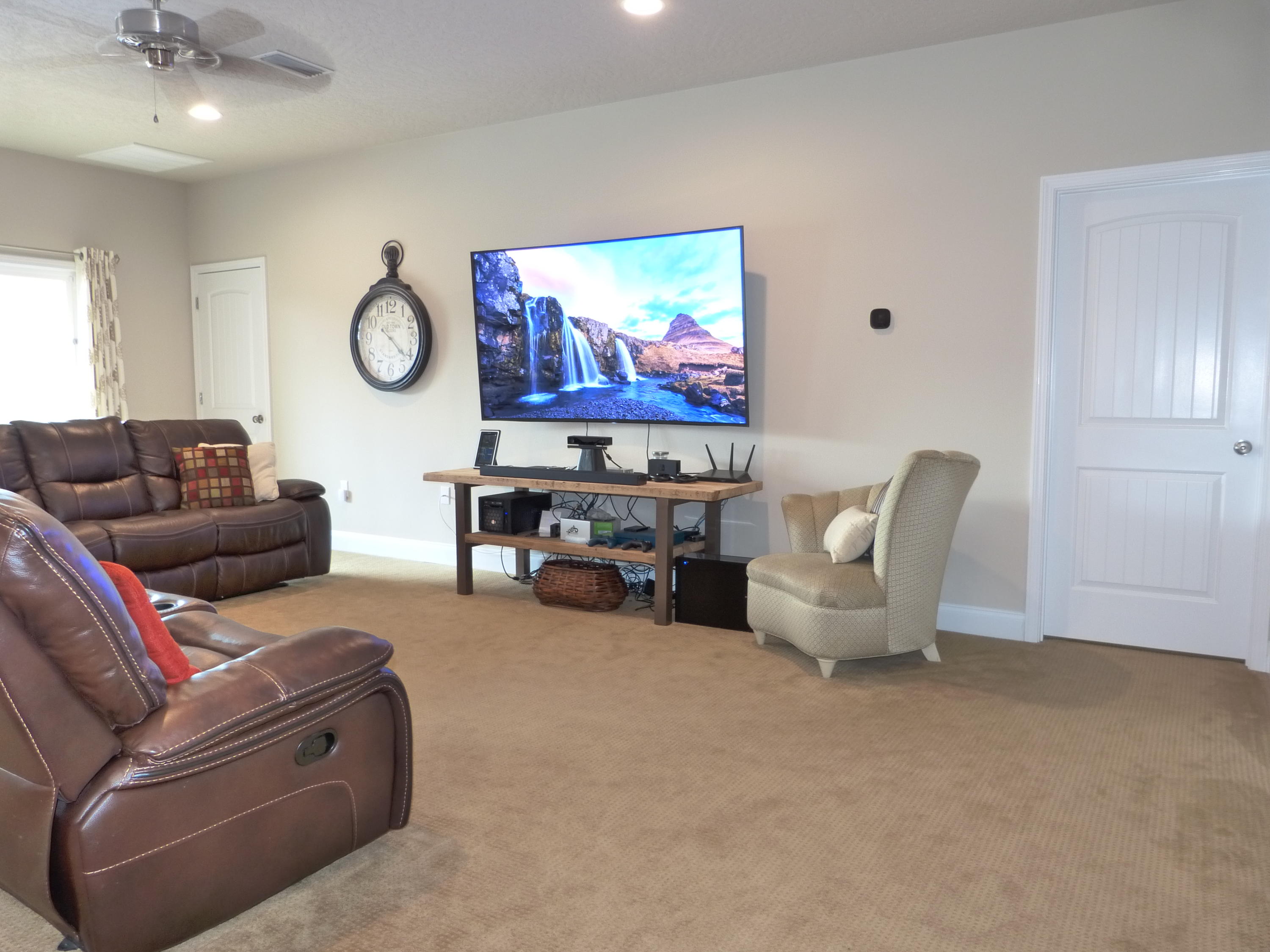 KAITLYNS PRESERVE - Residential